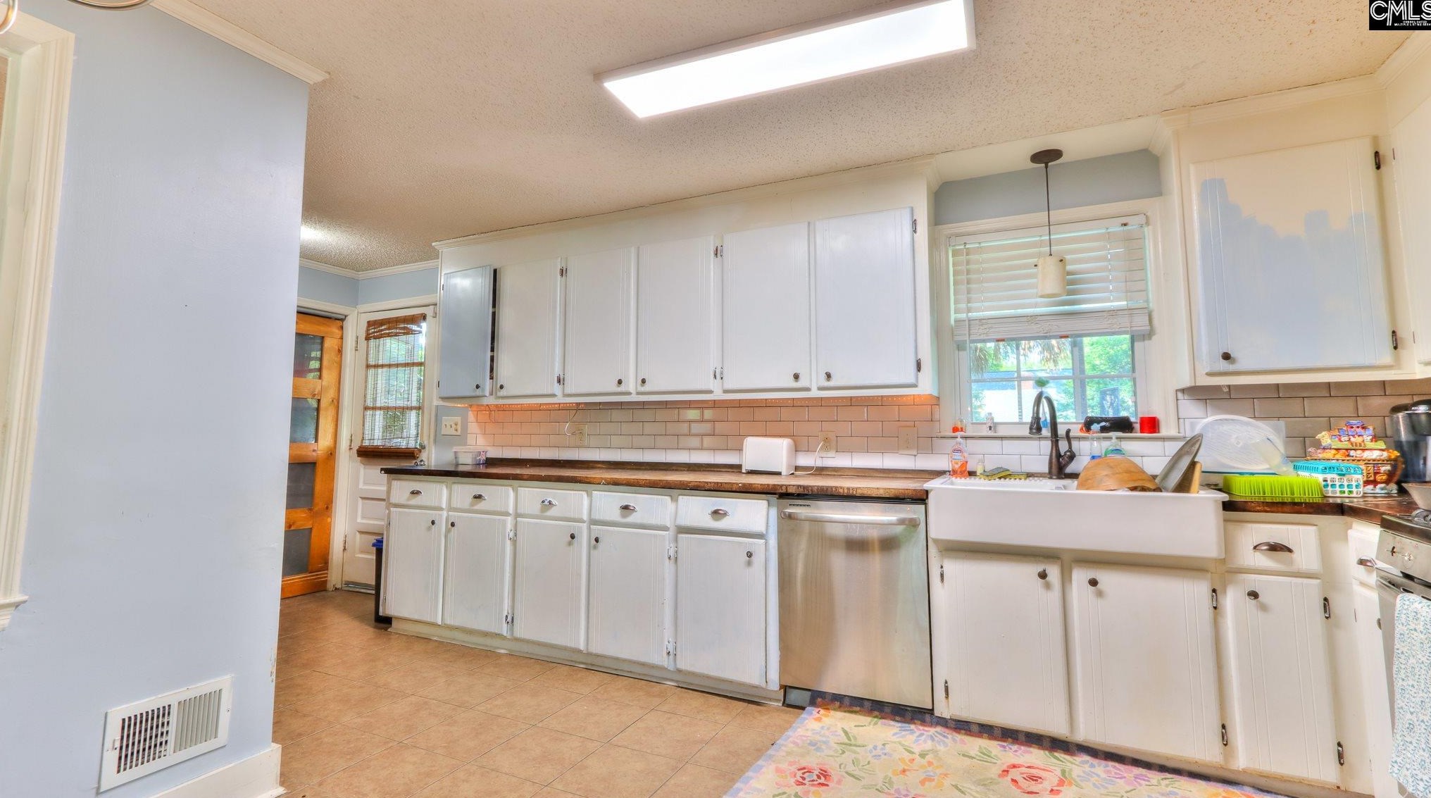 6628 Christie Rd, Columbia SC  29209-2047 exterior