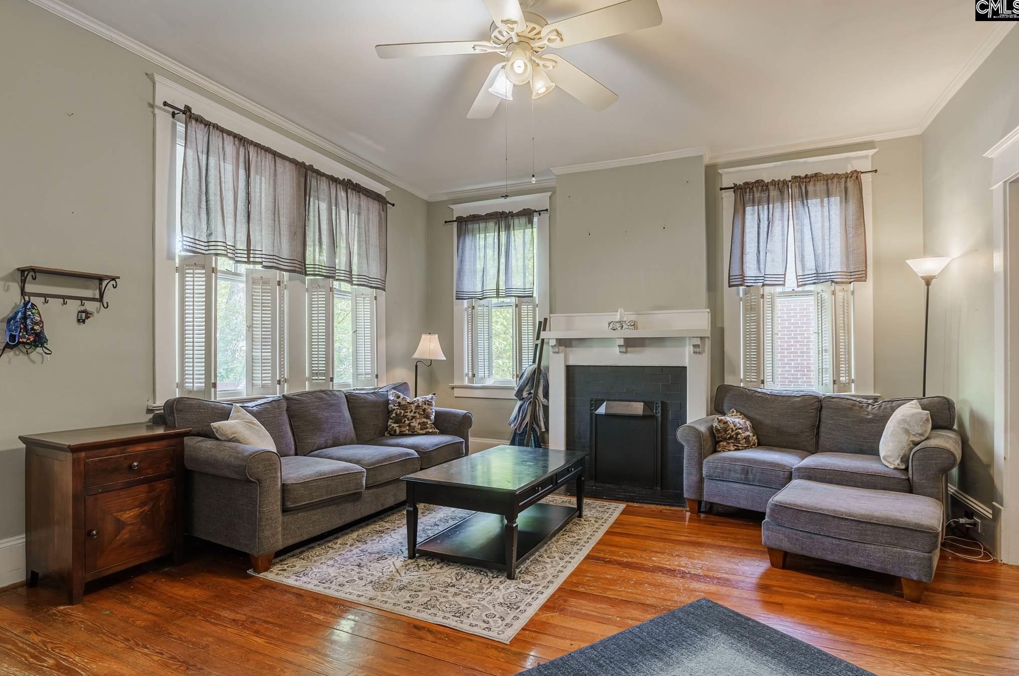 211 Walker St, Columbia, SC 29205-2656