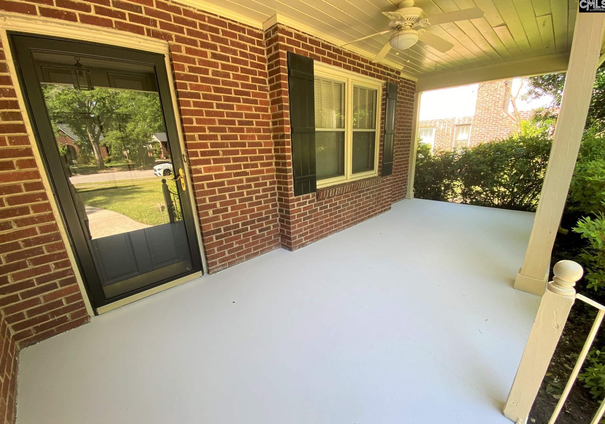 2826 Heyward St, Columbia, SC 29205-2526