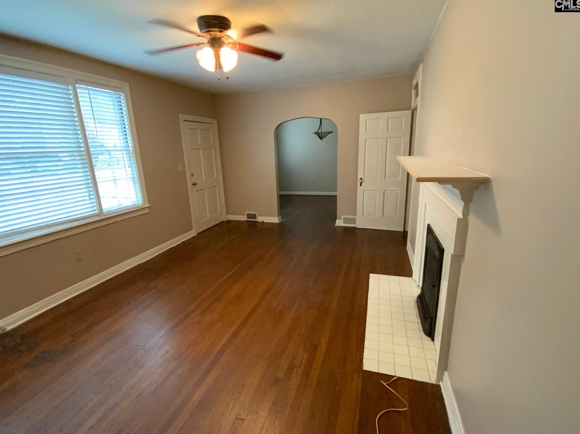 2420 Monroe St, Columbia SC  29205-3152 exterior