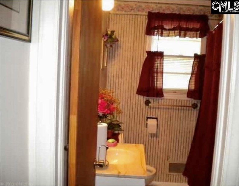 7106 Salley Rd, North, SC 29112