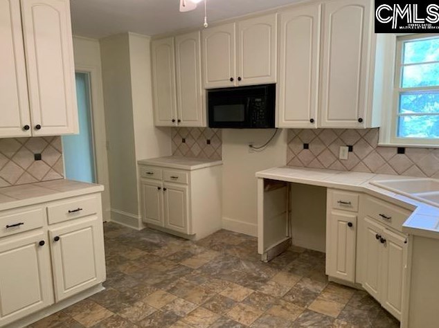 3227 Carson Dr, Columbia, SC 29204-3408
