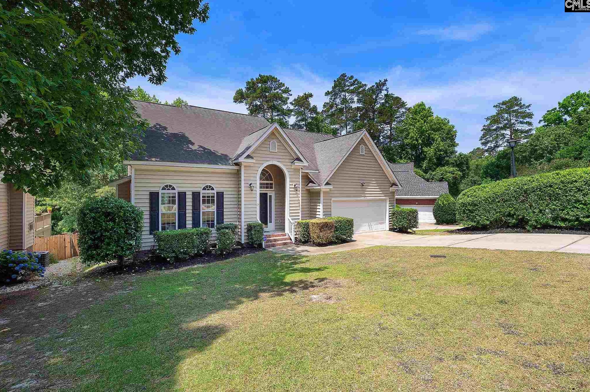 609 Chimney Hill Rd, Columbia, SC 29209-5404