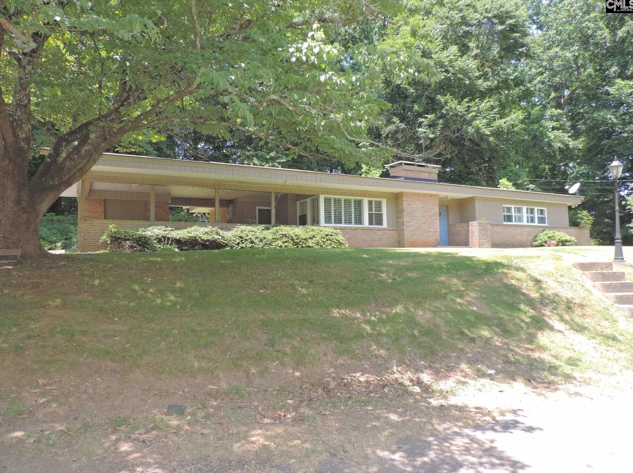 309 Lakeside Dr, Union, SC 29379-1761