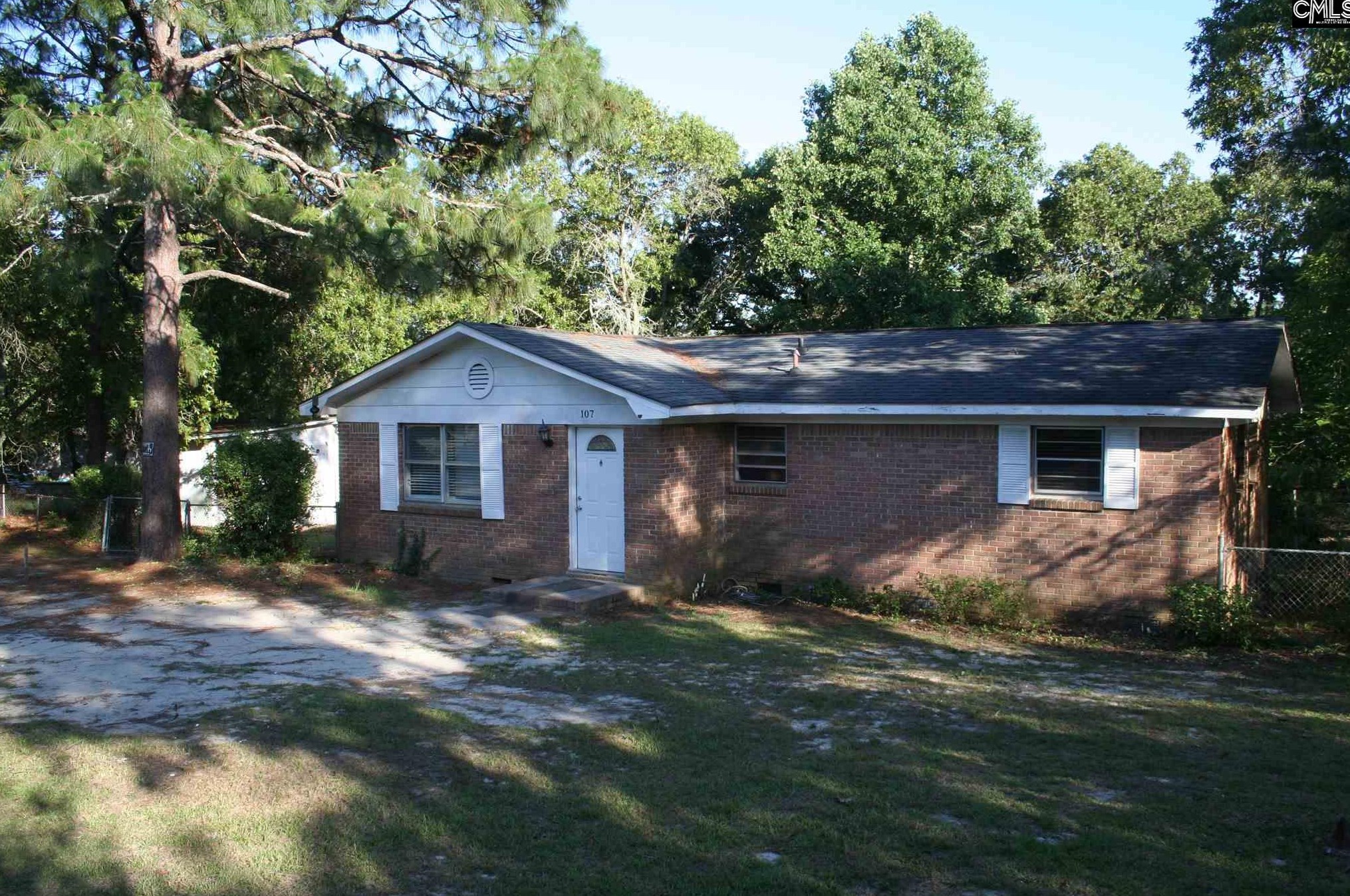 107 Brown Ln, Lexington, SC 29073