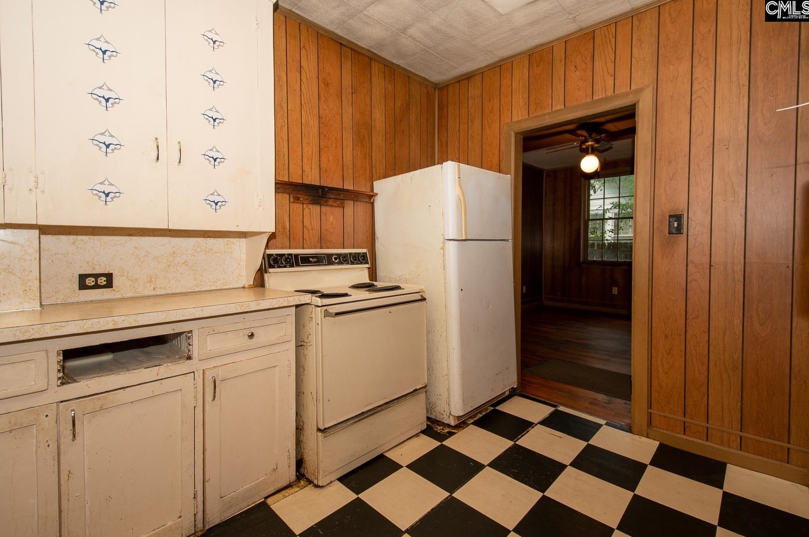 1202 Gladden St, Columbia SC 29205-1238 exterior