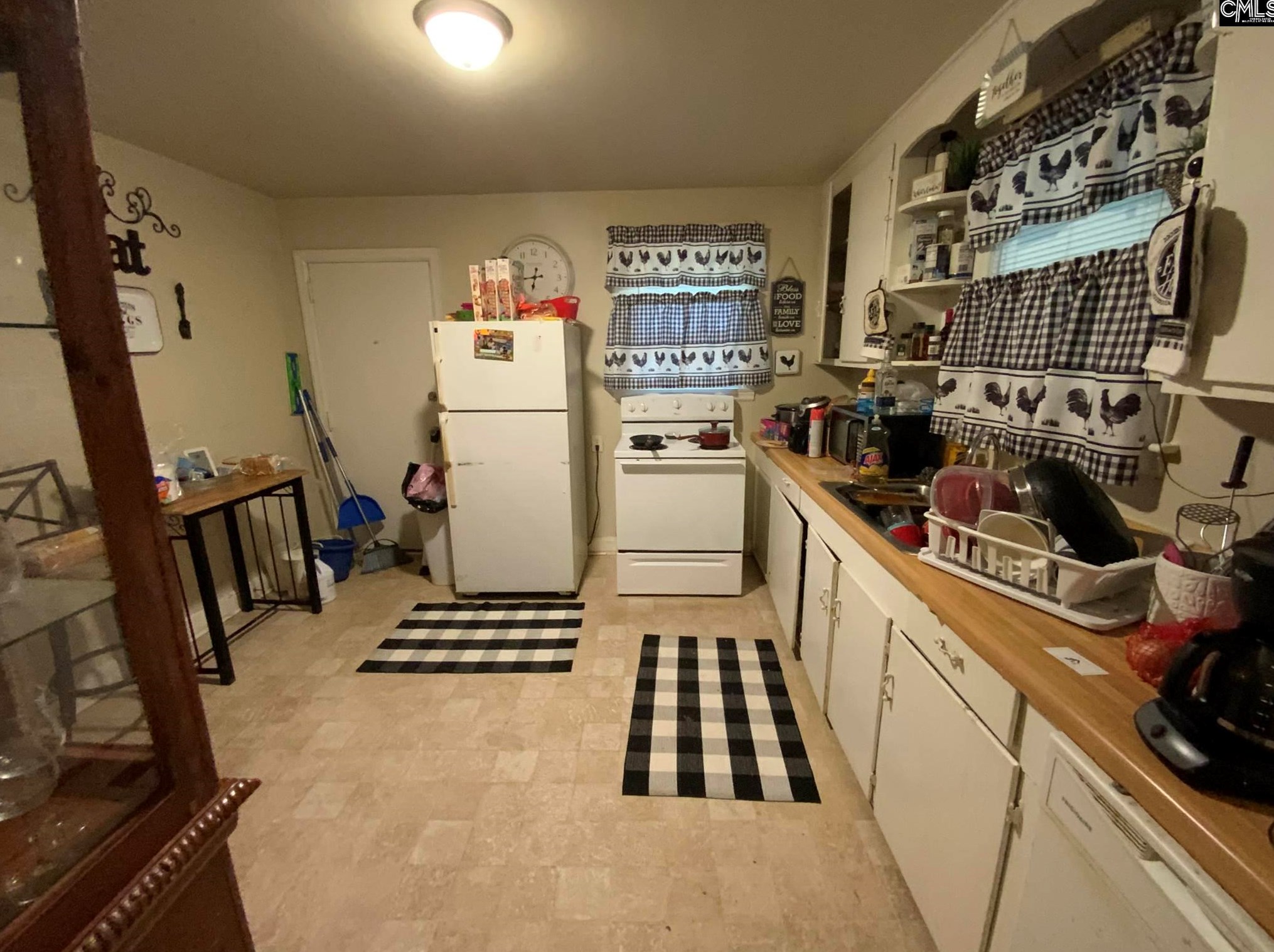 3811 Barwick St, Columbia SC 29205-4111 exterior