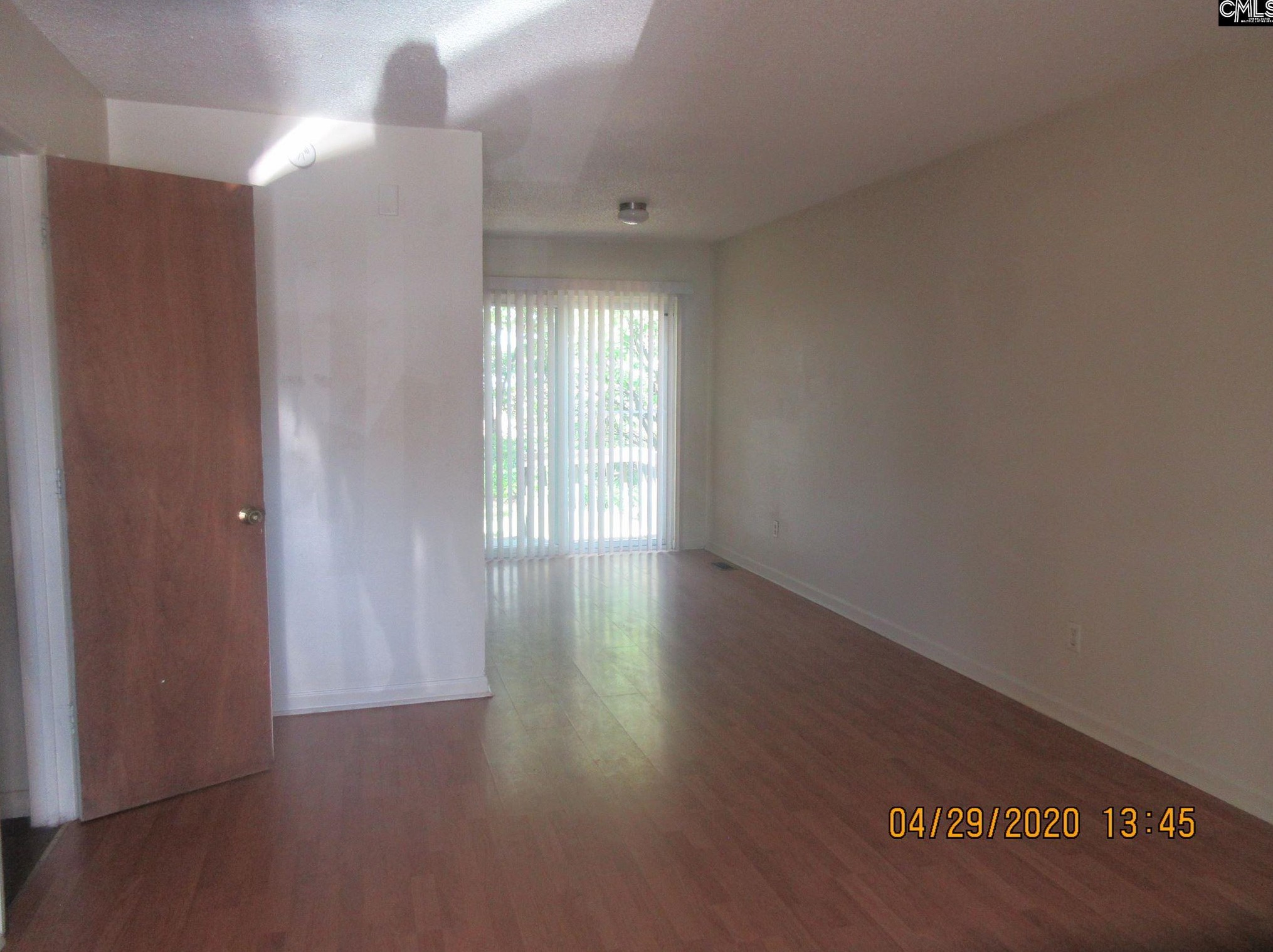 11 Londonderry Sq, Cayce-West Columbia, SC 29033