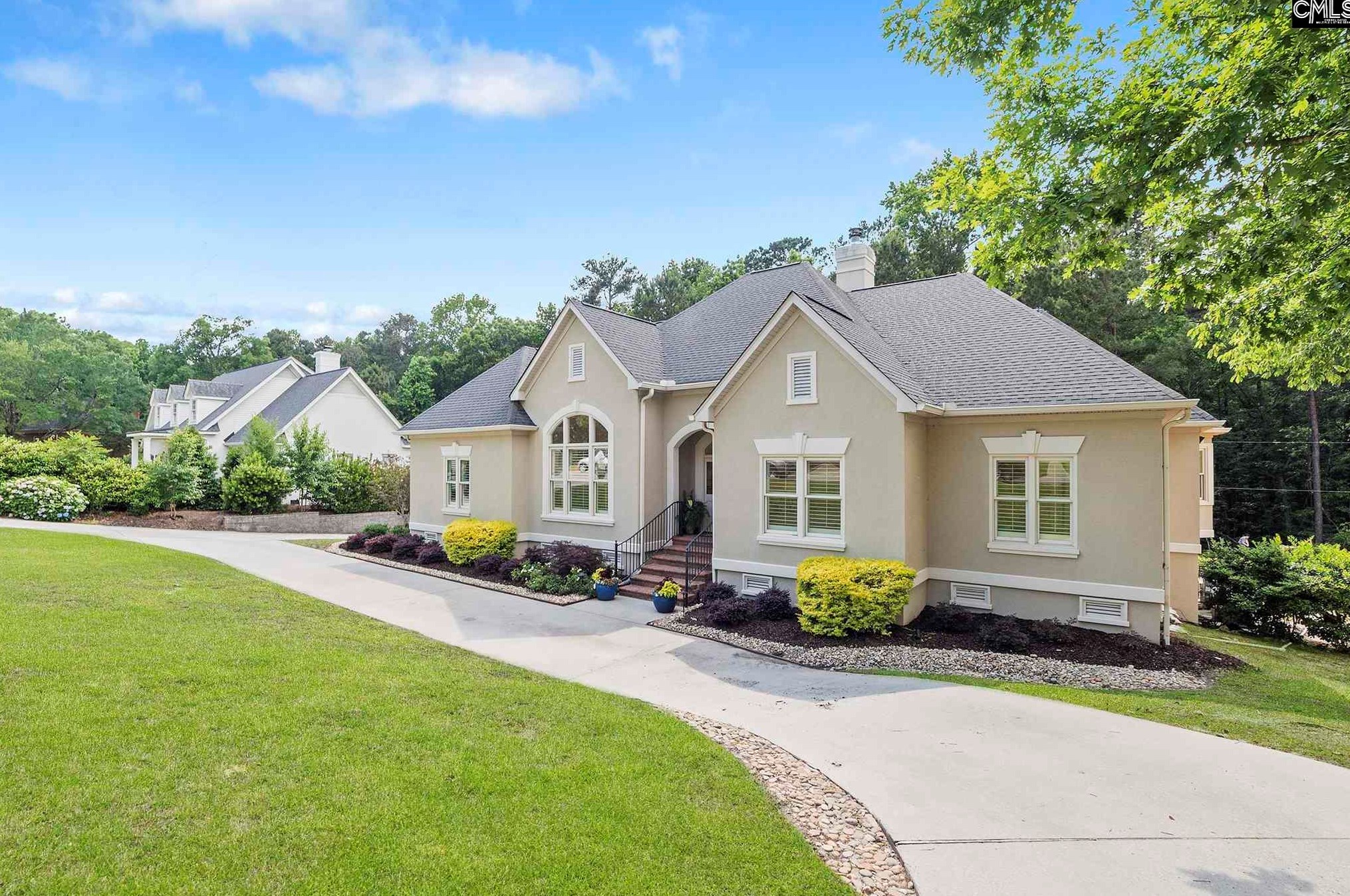 5938 Marthas Glen Rd, Columbia, SC 29209-1345