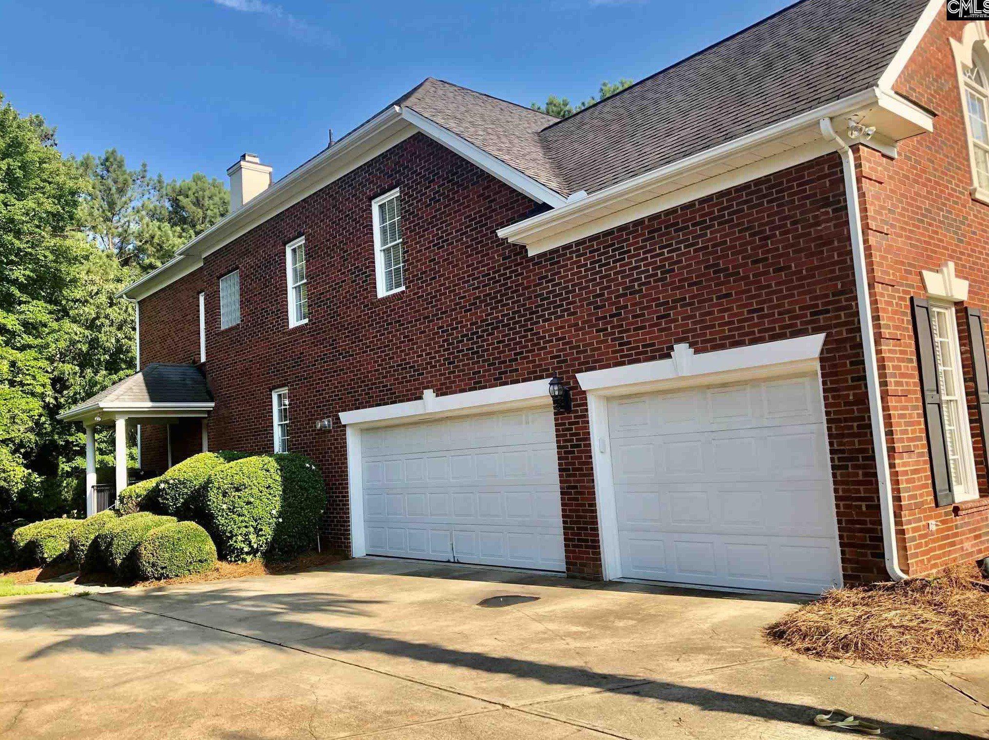 4 Ridge Cliff Ct, Irmo, SC 29063-7928