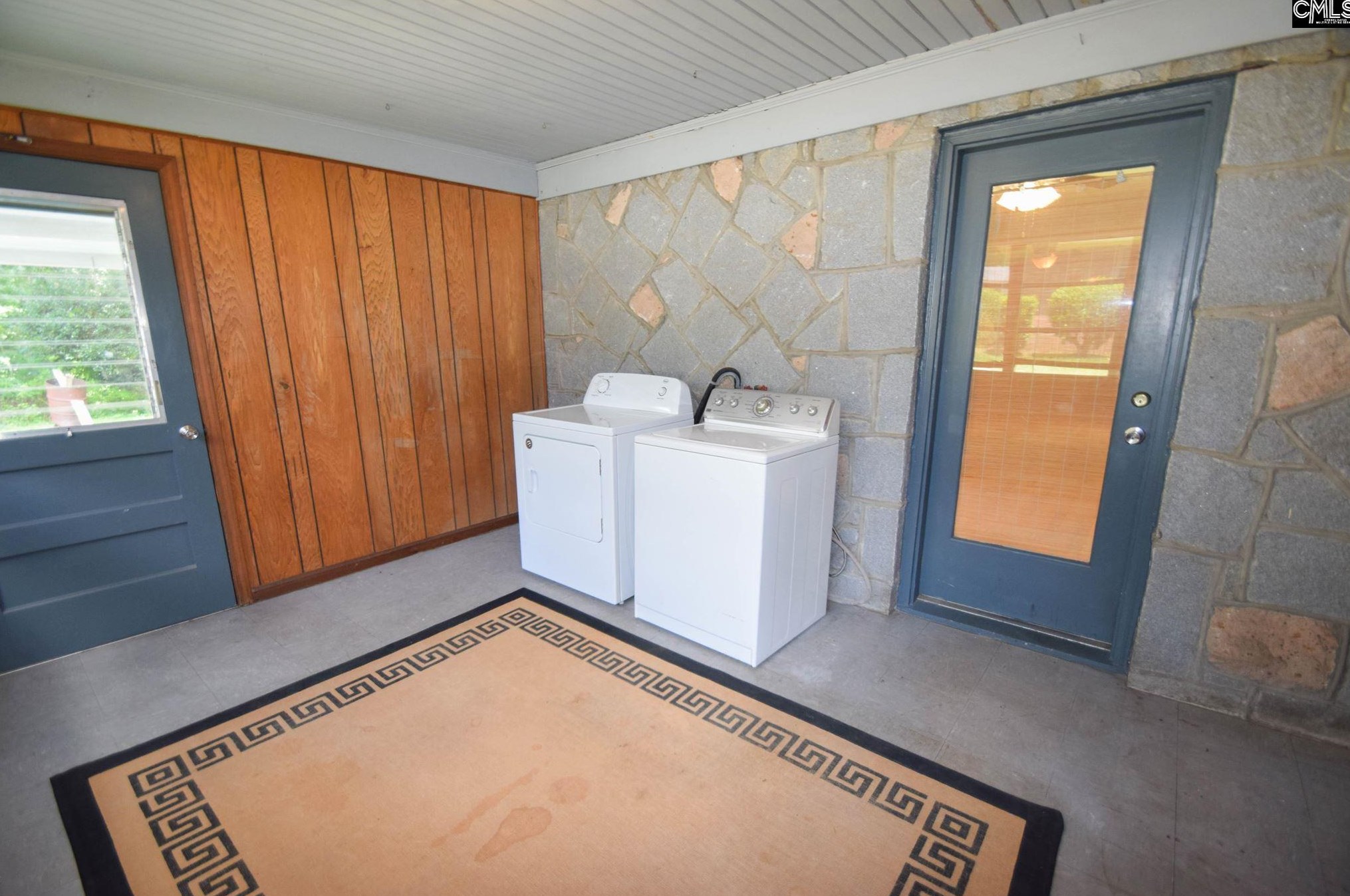 1519 Marley Dr, Columbia SC 29210-6715 exterior