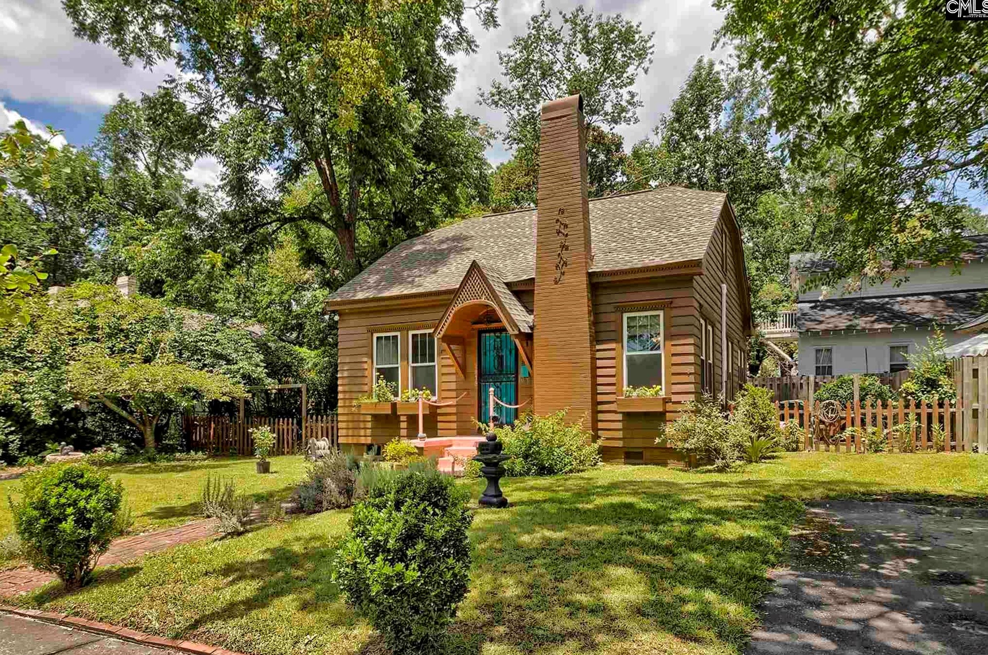 2819 Bratton St, Columbia, SC 29205-1310