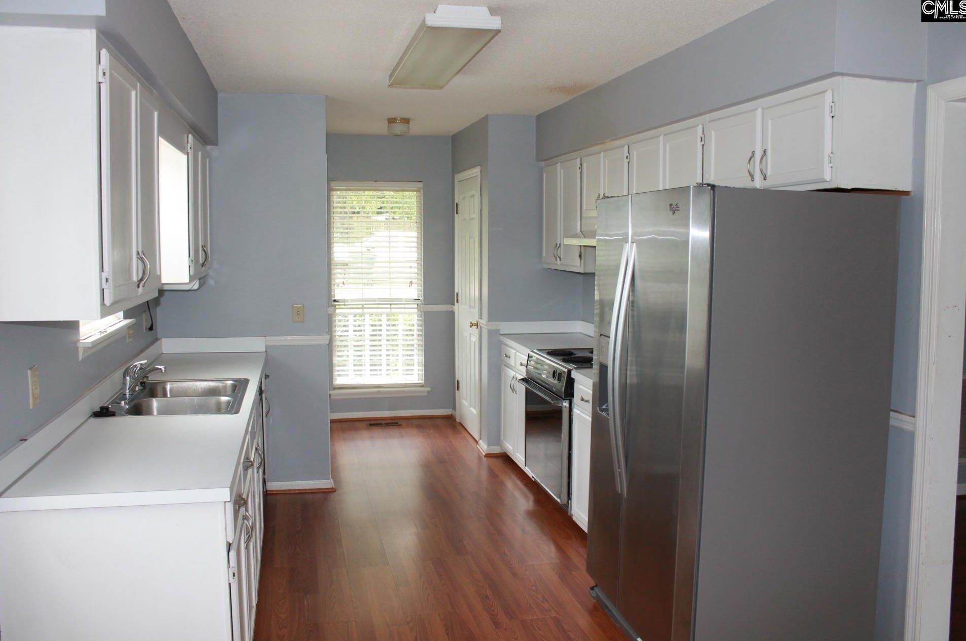 735 Parkhurst Ln, Lexington, SC 29072