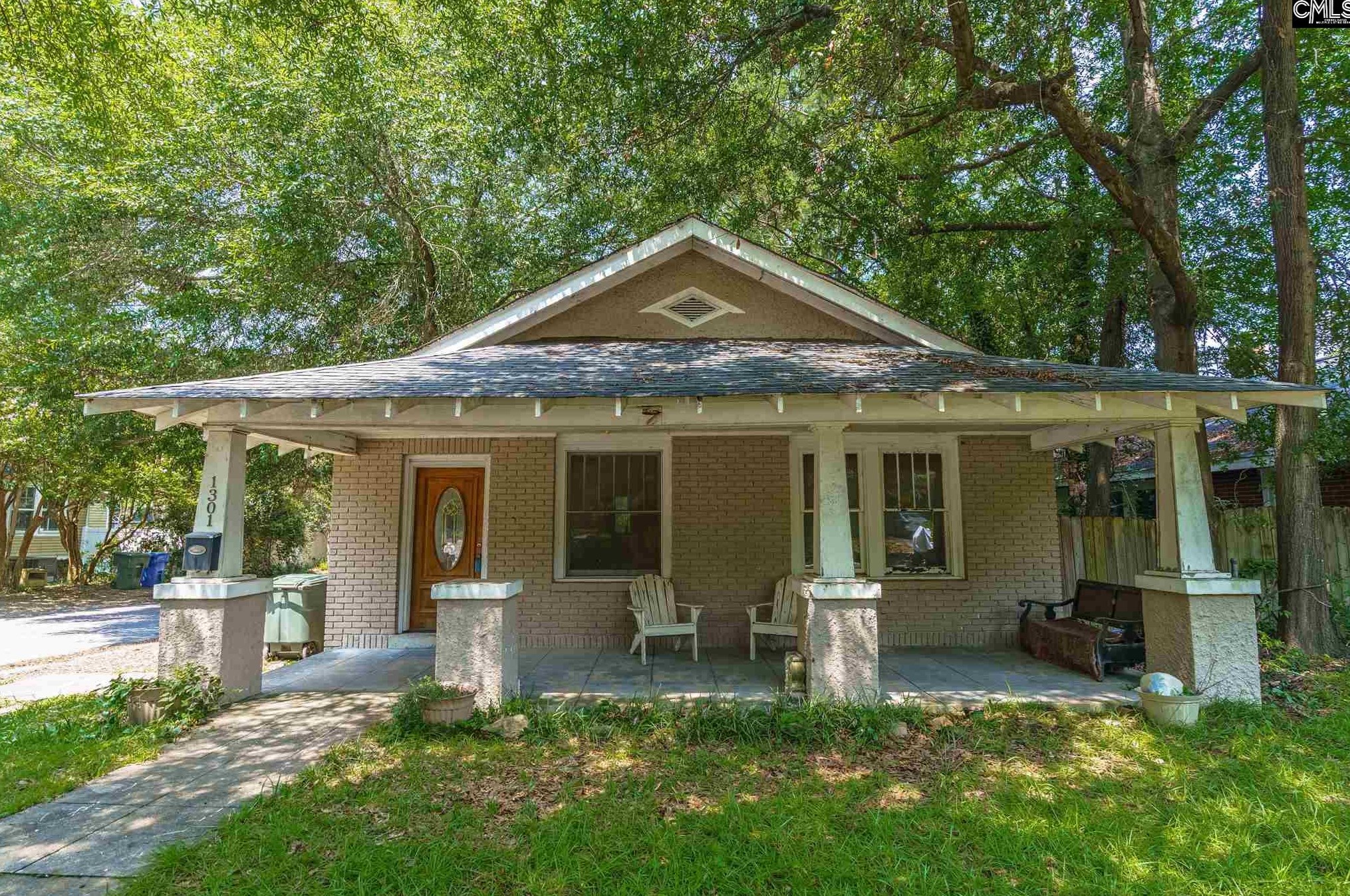 1301 Woodrow St, Columbia, SC 29205-1228