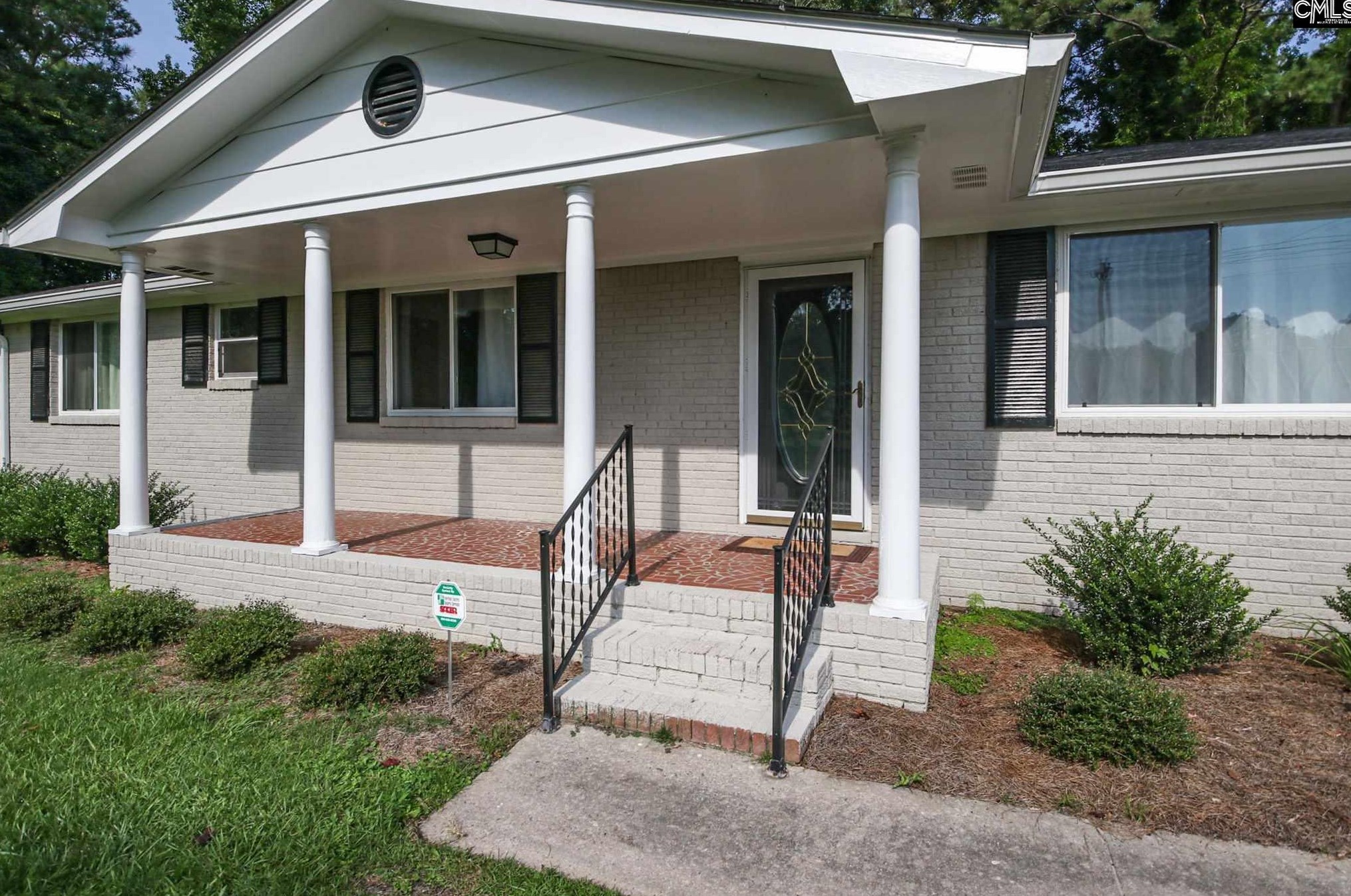 1031 Cherokee Blvd, Elgin SC  29045-9710 exterior
