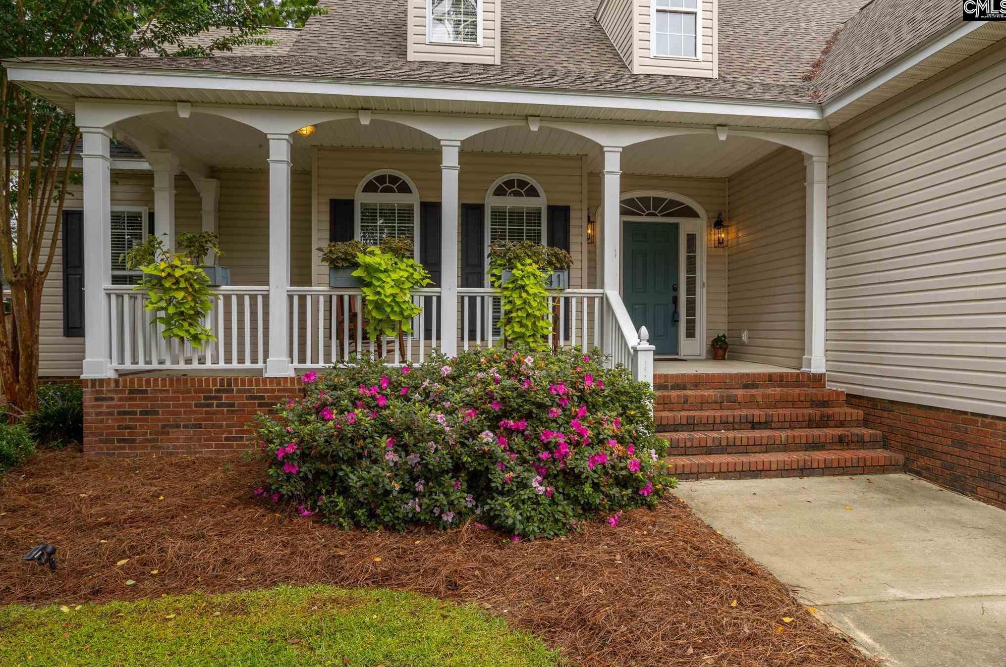 141 Kellers Pond Ln, Lexington, SC 29072