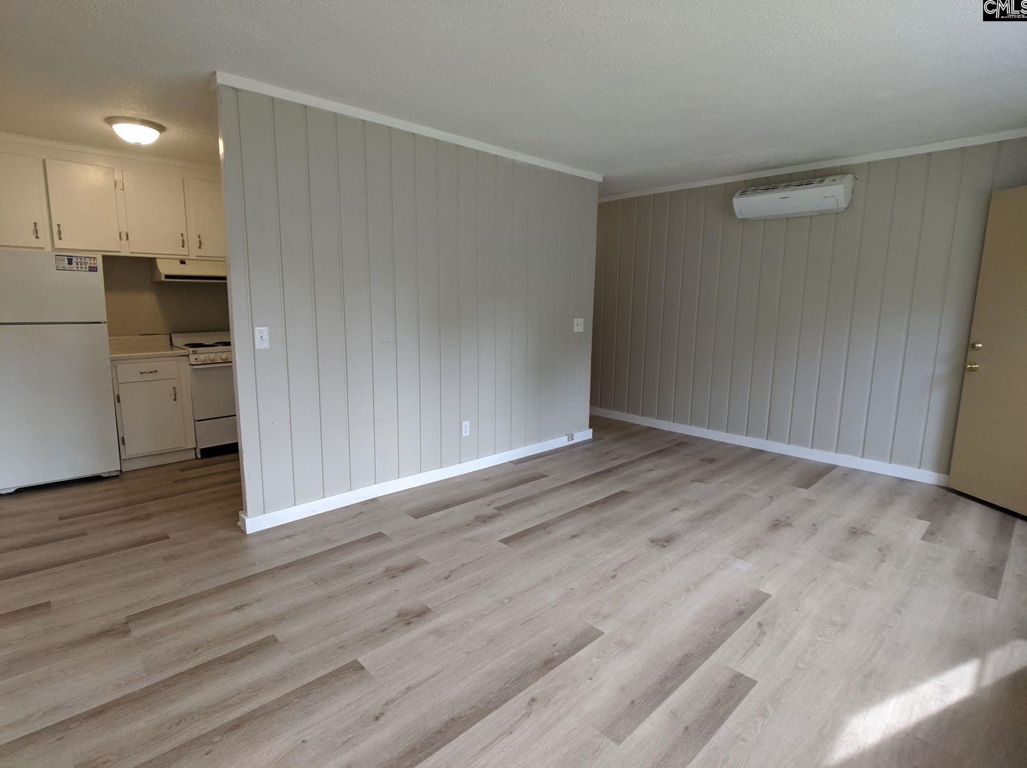 2748 Montgomery Ln, Columbia SC  29205-9431 exterior