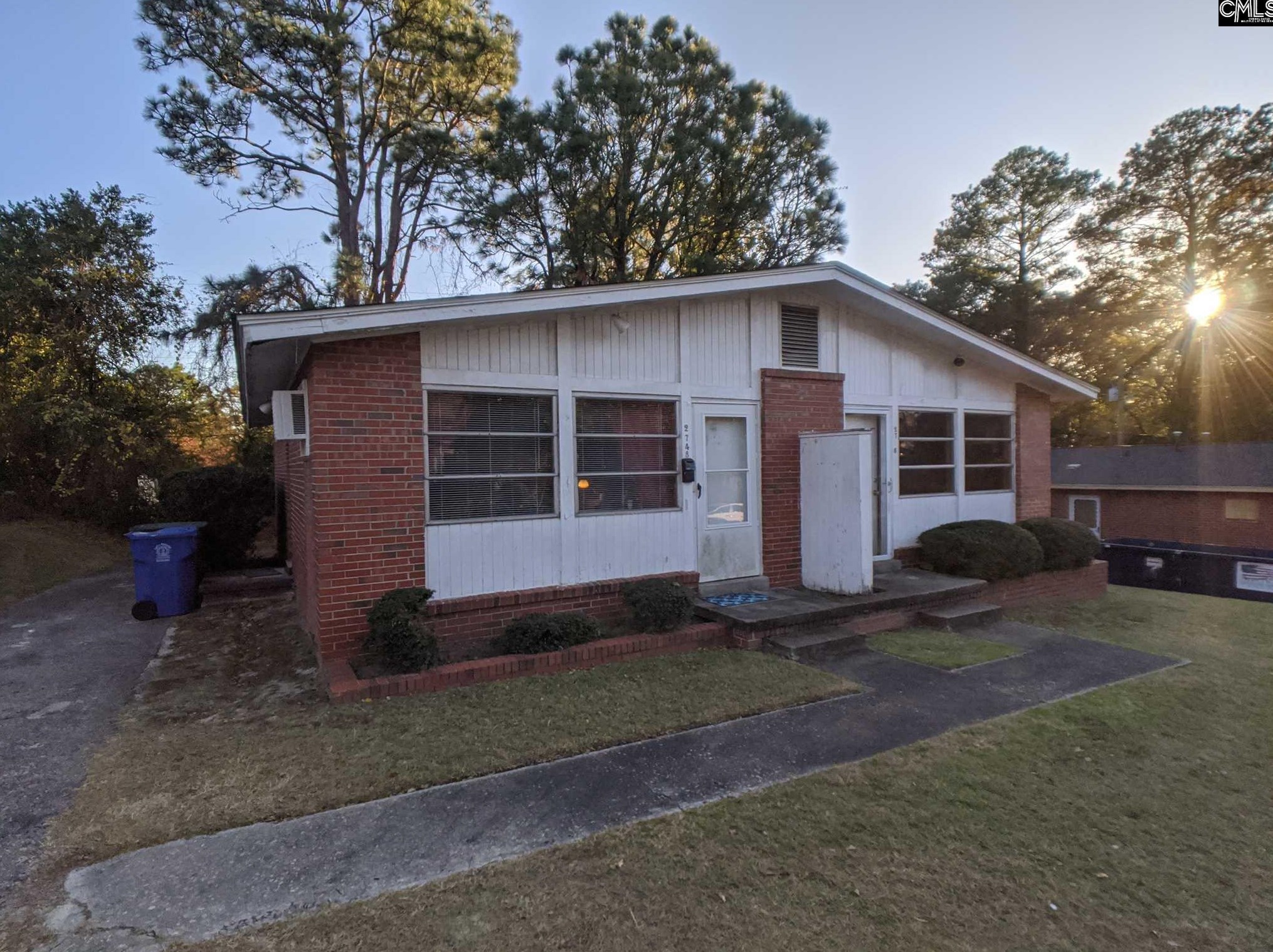 2748 Montgomery Ln, Columbia, SC 29205