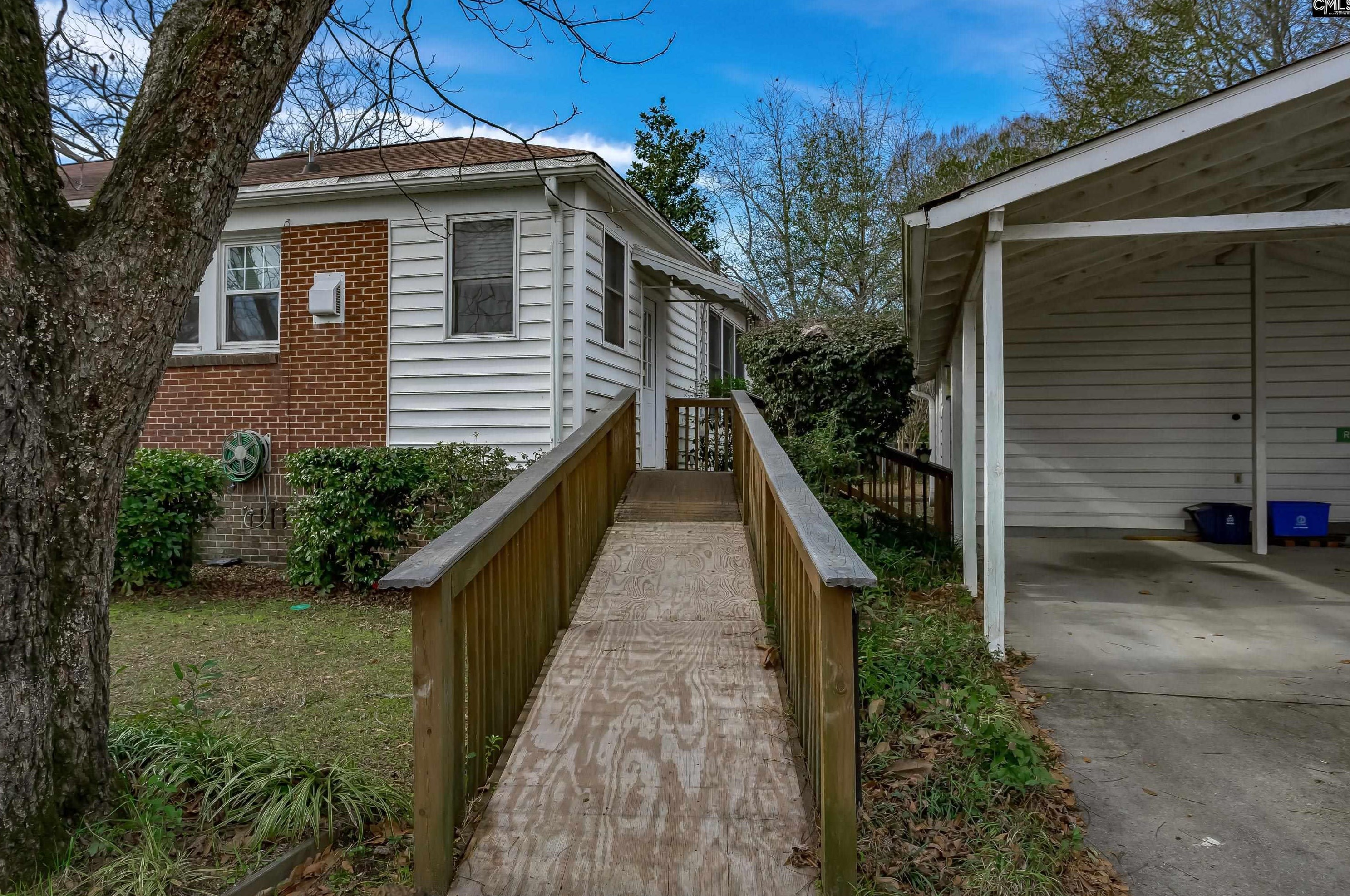 3515 Rosewood Dr, Columbia SC 29205-3448 exterior