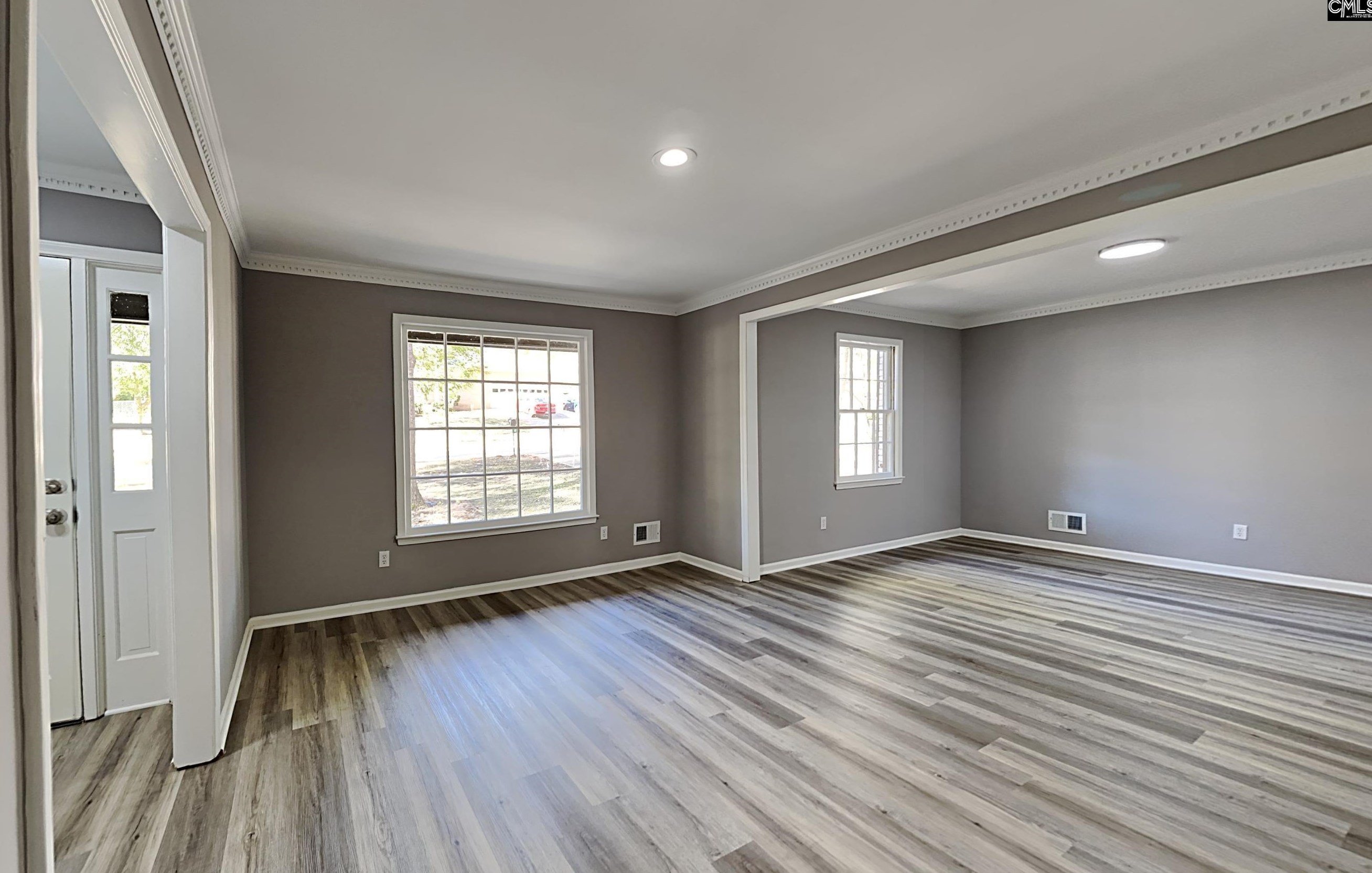 1421 Creekview Dr, Columbia SC  29212-1105 exterior