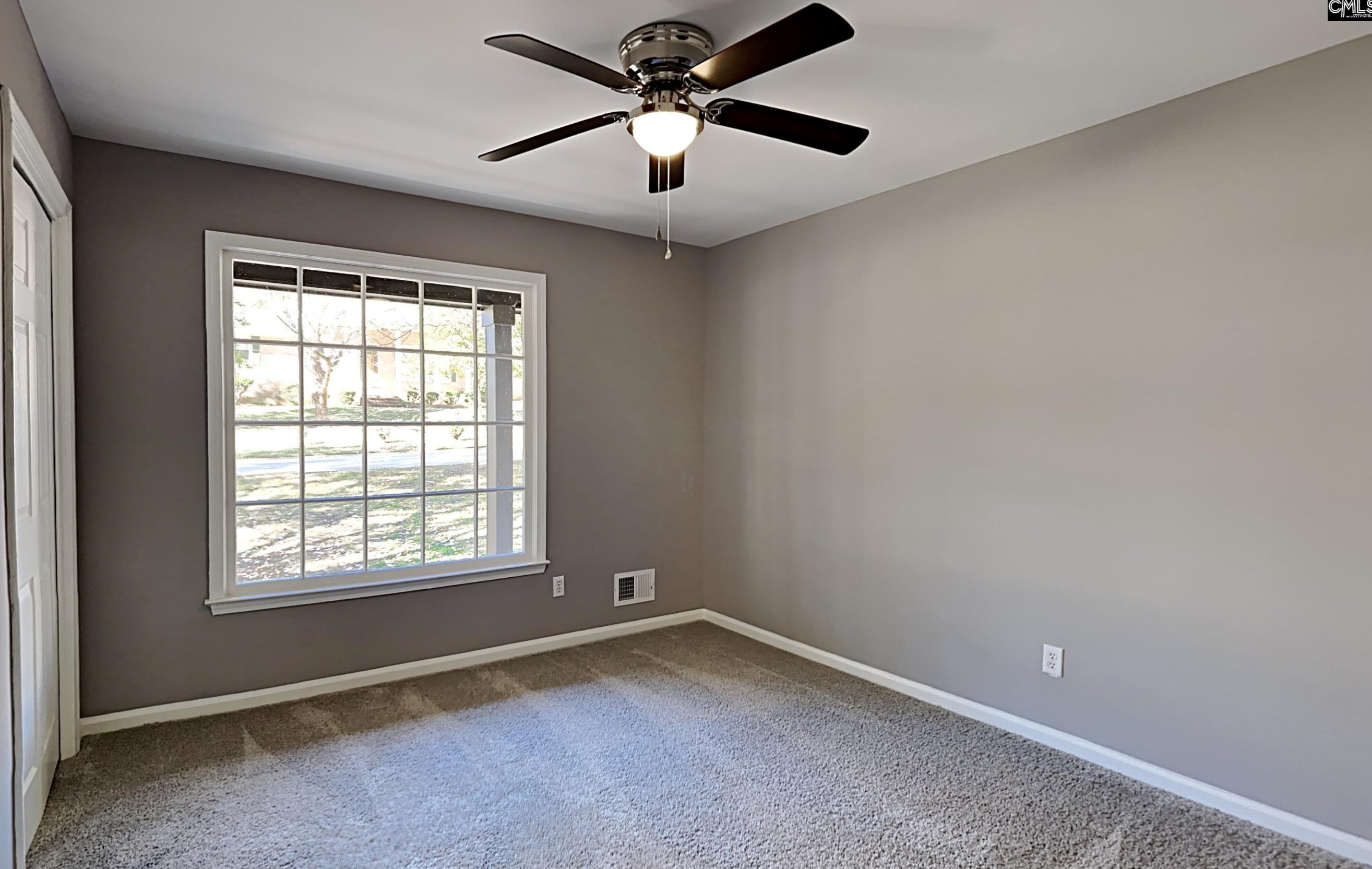 1421 Creekview Dr, Columbia SC  29212-1105 exterior