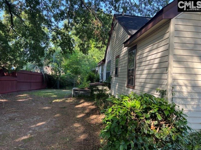 131 Pine St, Batesburg-Leesville, SC 29006-1717