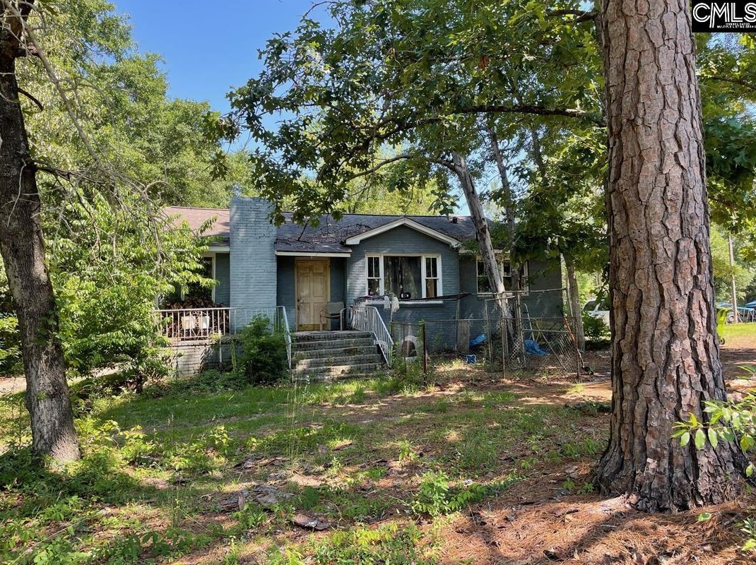 5513 Old Leesburg Rd, Horrel Hill, SC 29061