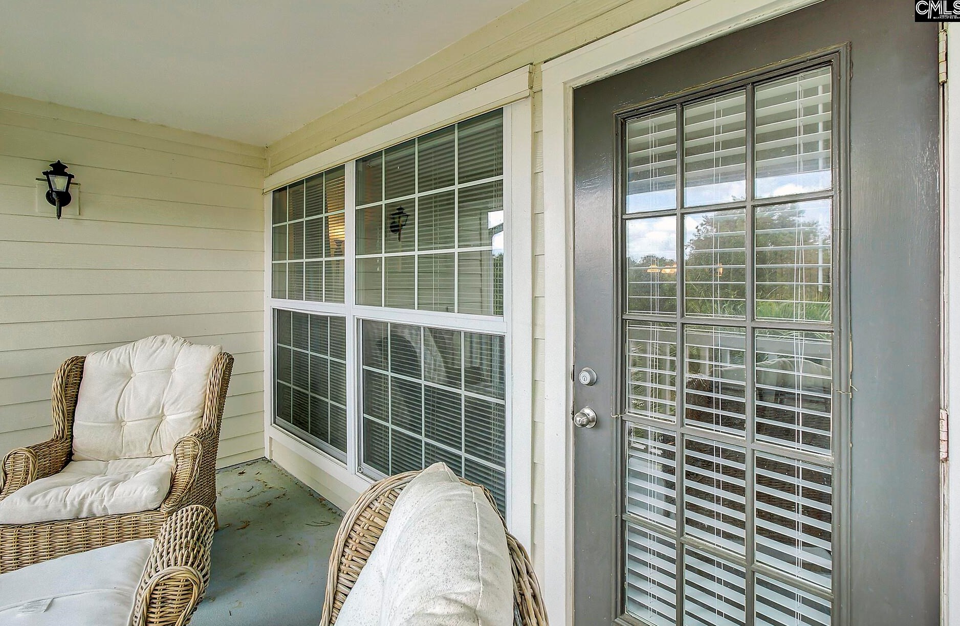 700 Daniel Ellis Dr, Charleston SC 12308-3034 exterior