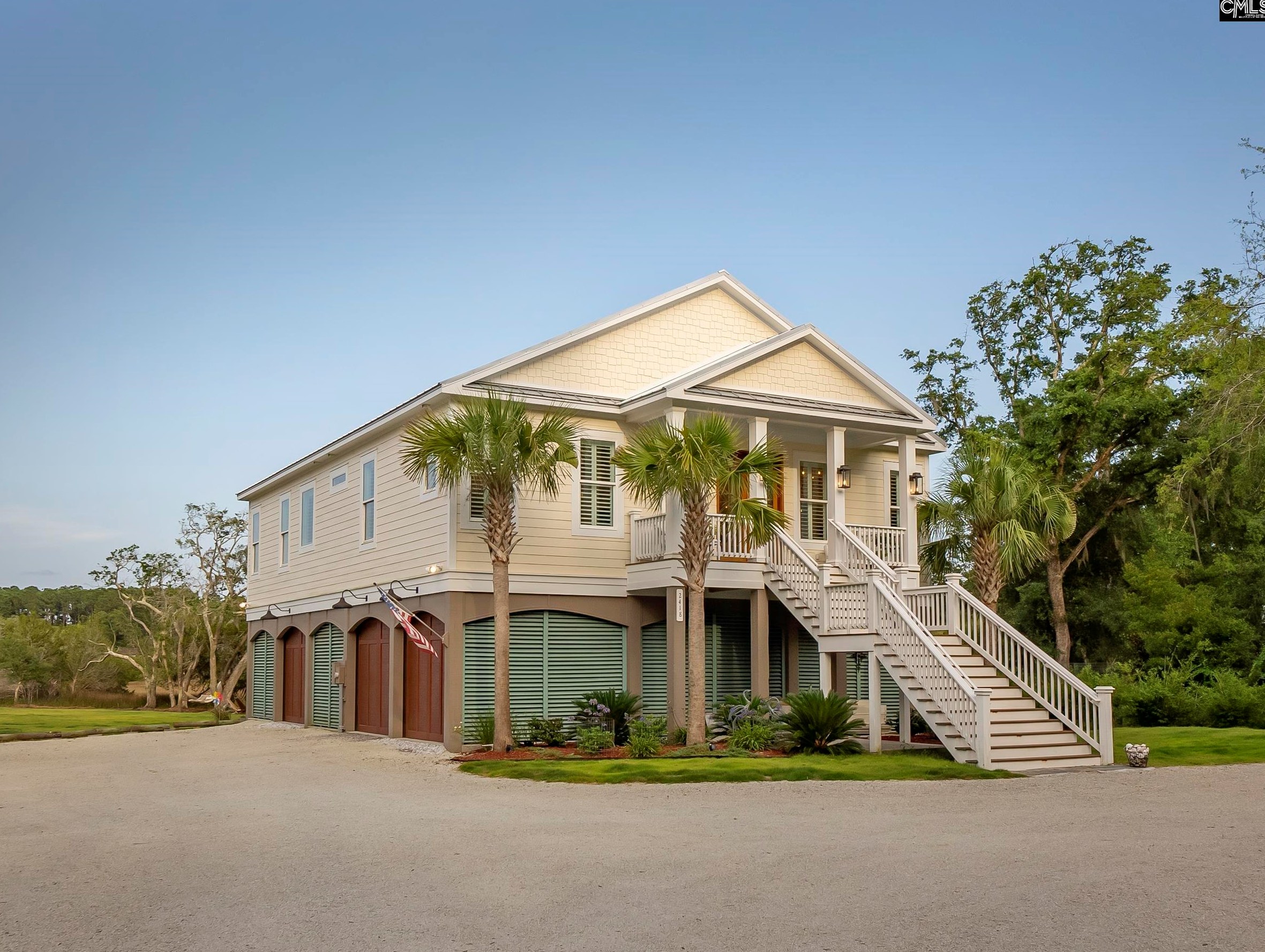 2418 Edisto Ferry Rd, Edisto, SC 29438-6623