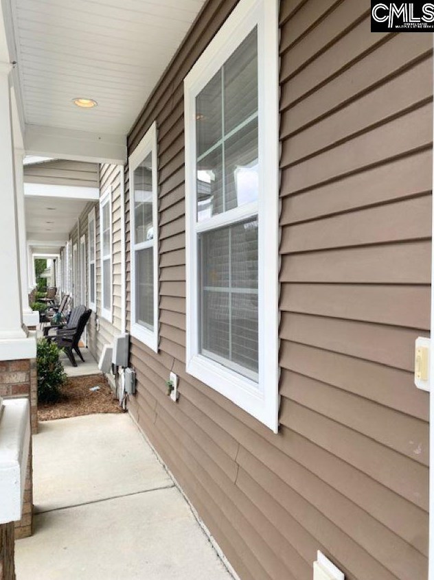 305 Favorite Ct, Cayce-West Columbia, SC 29170