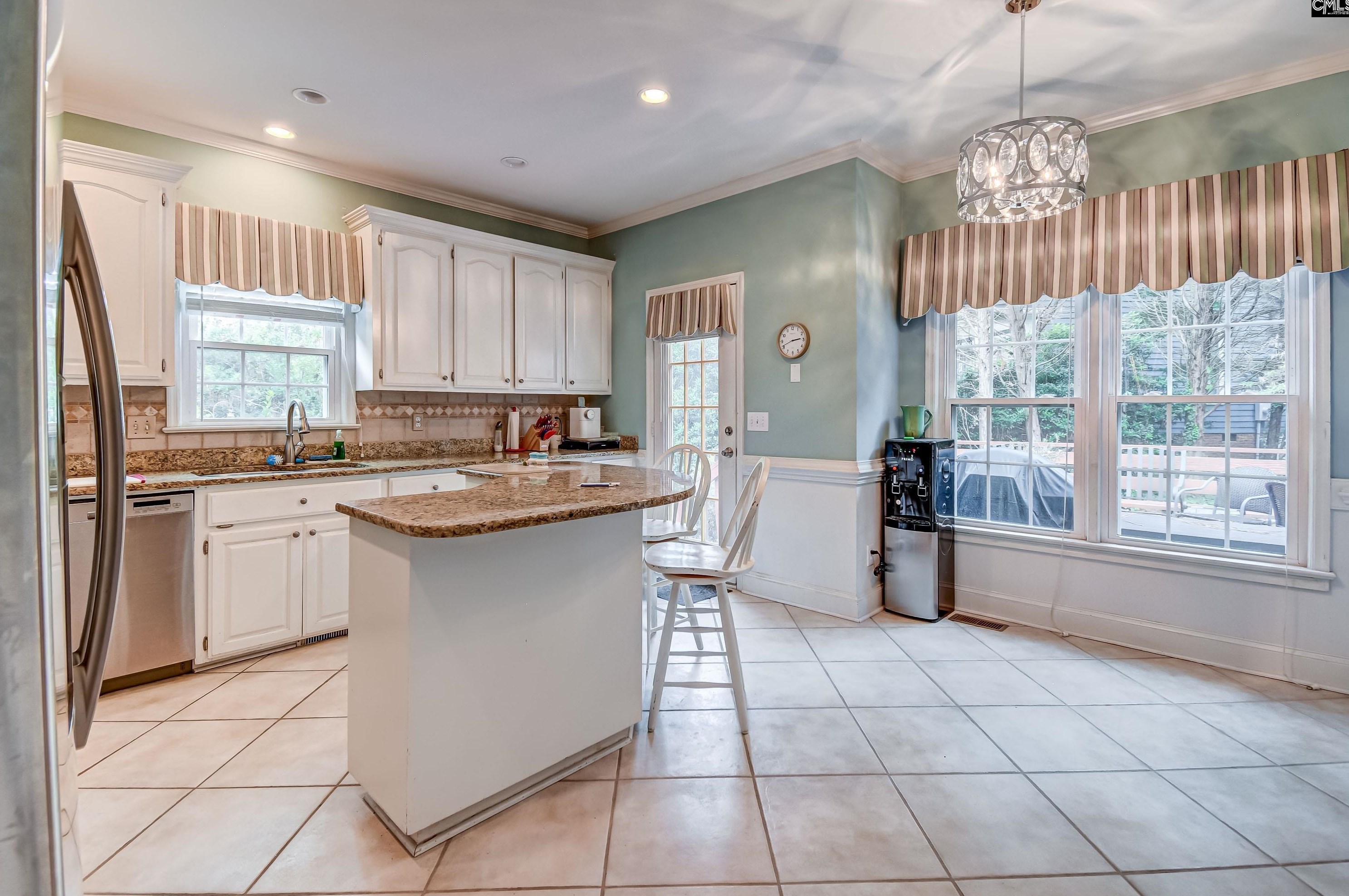 110 Woodsview Ln, Columbia SC  29223-8149 exterior