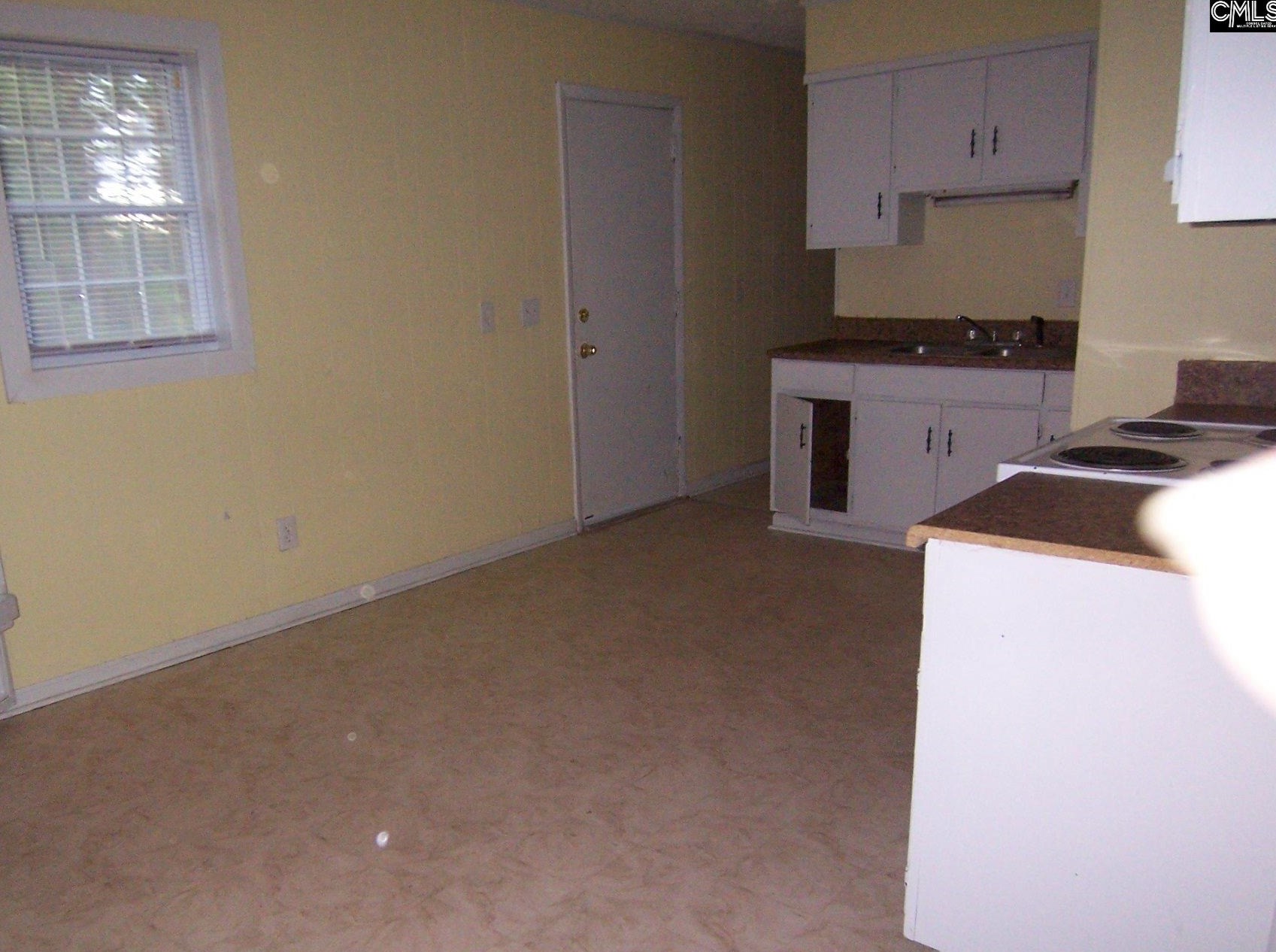 440 Woodcrest Dr, Columbia, SC 29203