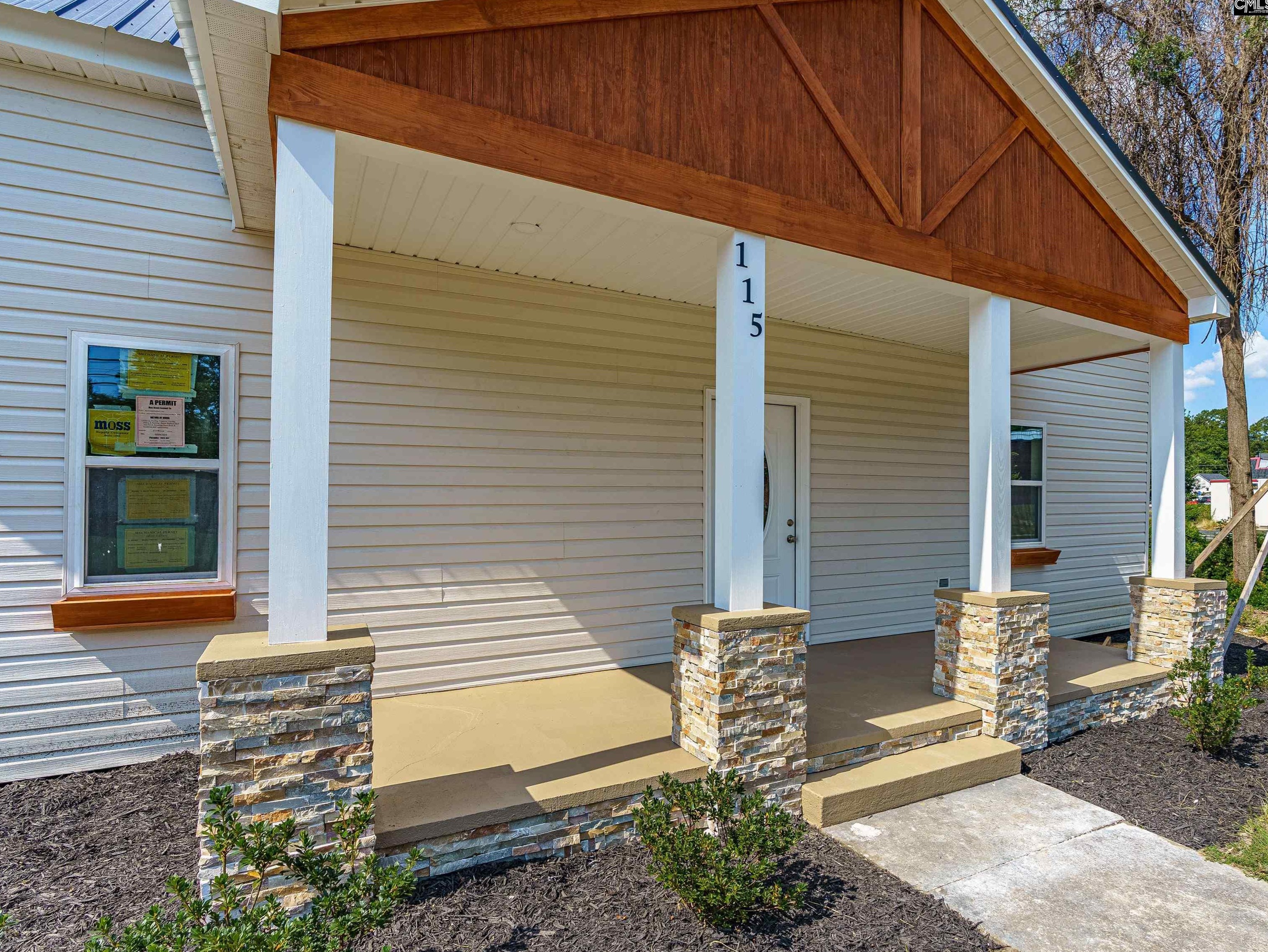 115 Pine St, Batesburg-Leesville, SC 29006-1974