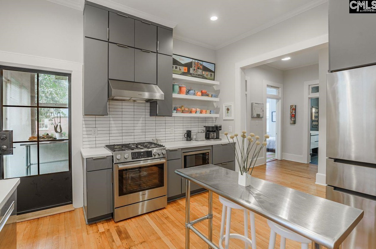 305 Waccamaw Ave, Columbia SC  29205-3335 exterior