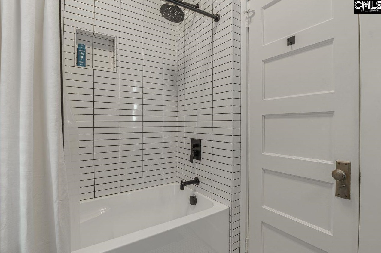 305 Waccamaw Ave, Columbia SC  29205-3335 exterior