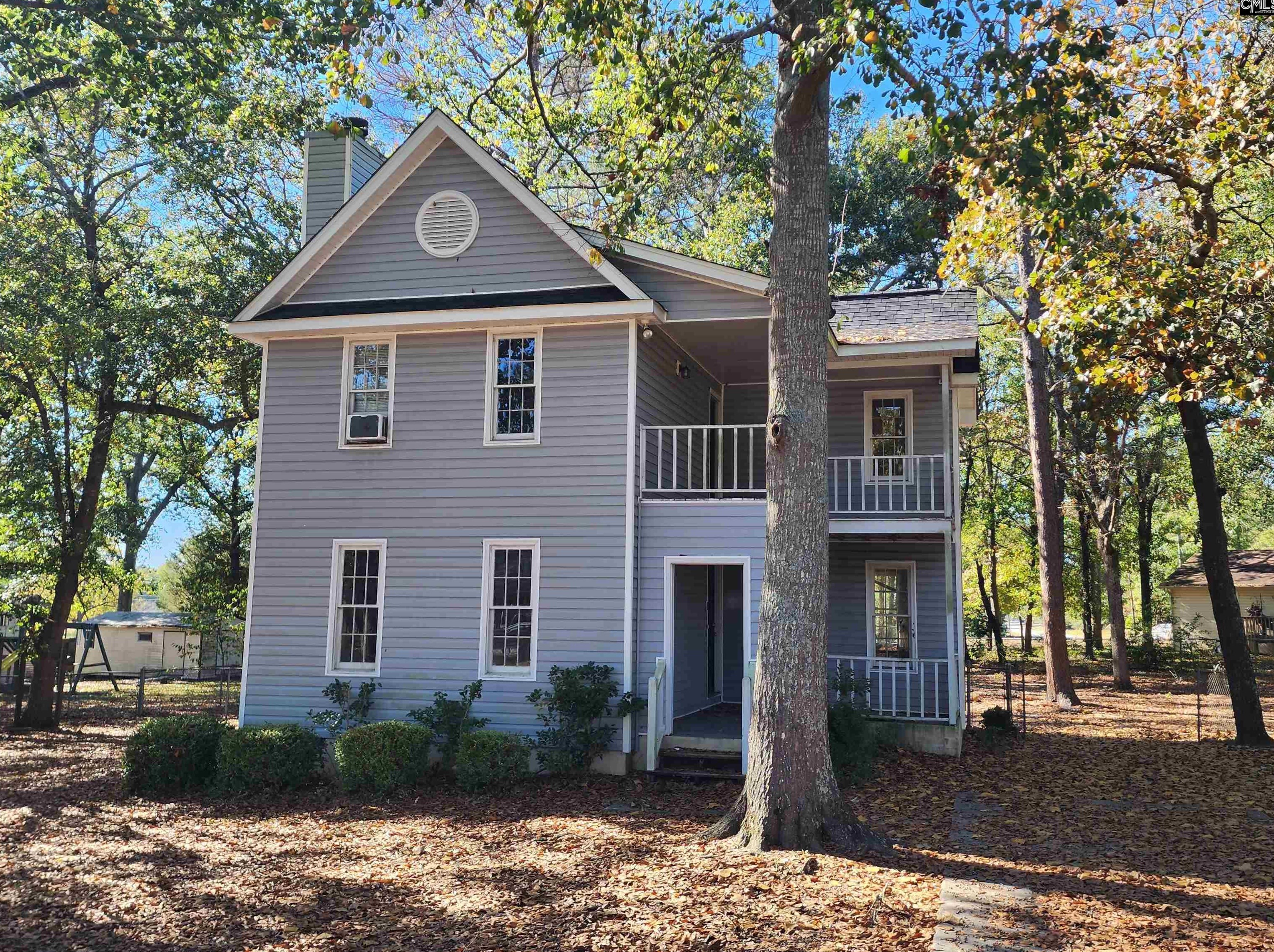 104 Chateau Dr, Lexington, SC 29073