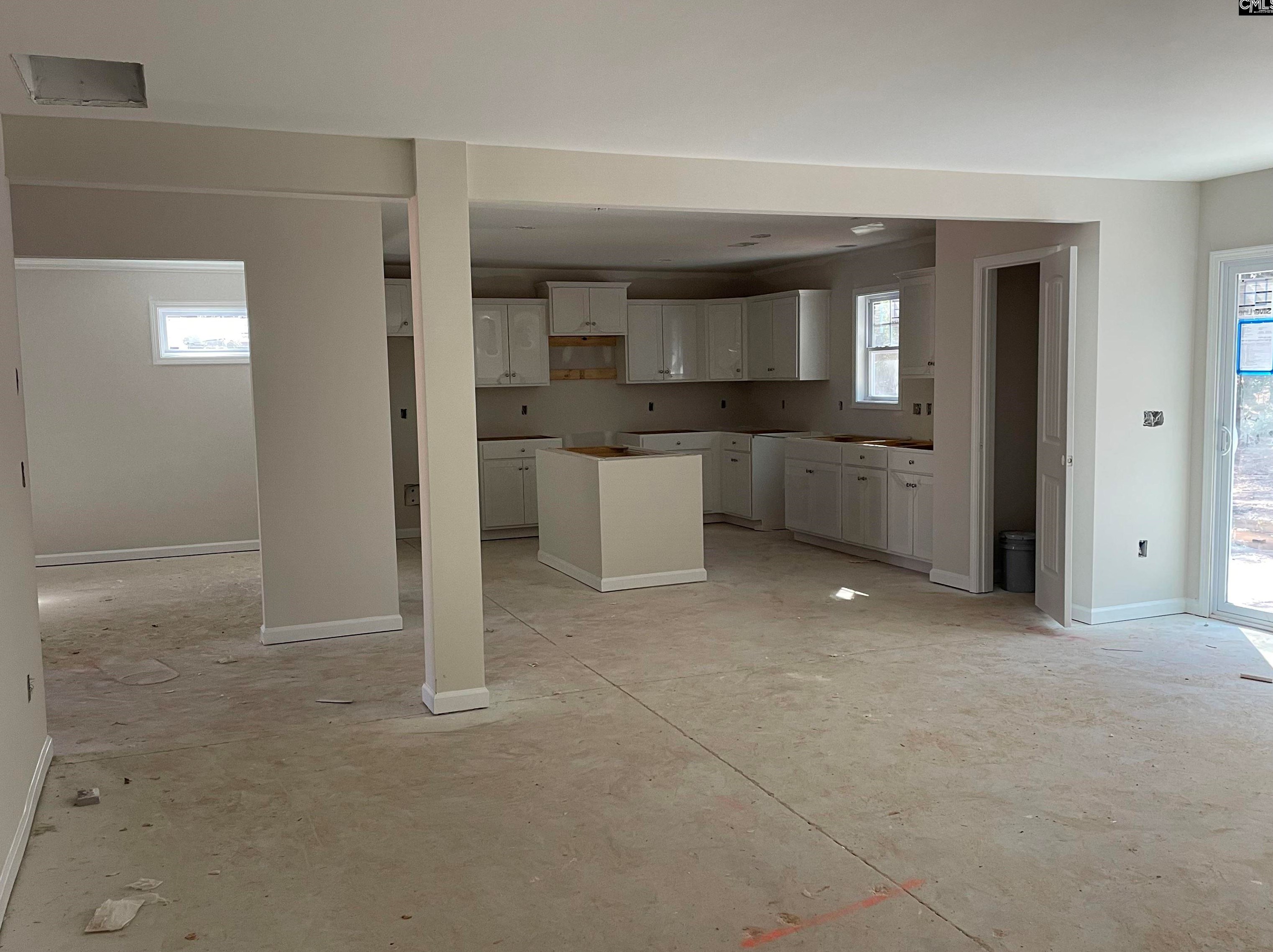 302 Edgewood Dr, Pinewood, SC 29125