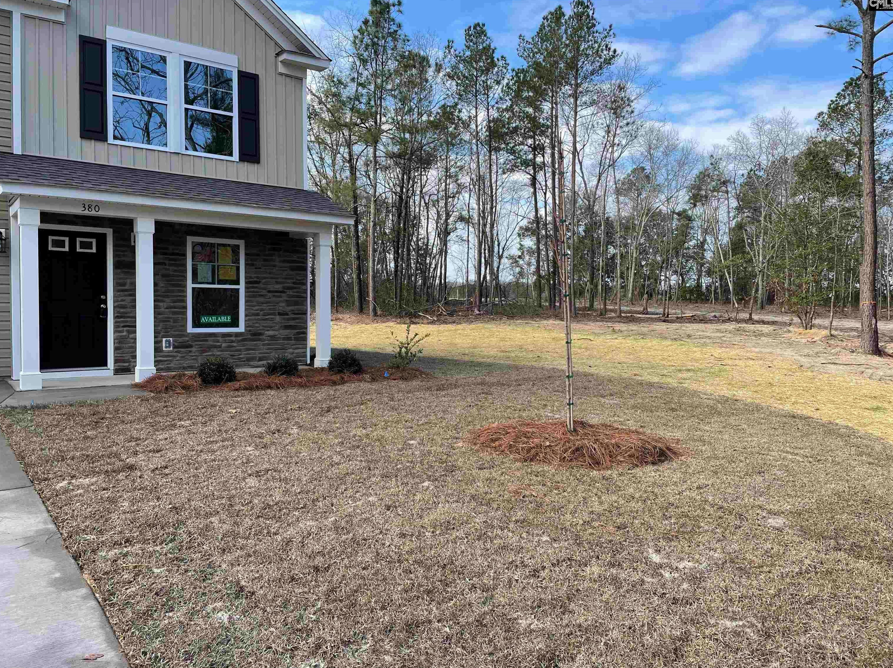 380 Edgewood Dr, Saint Matthews, SC 29135