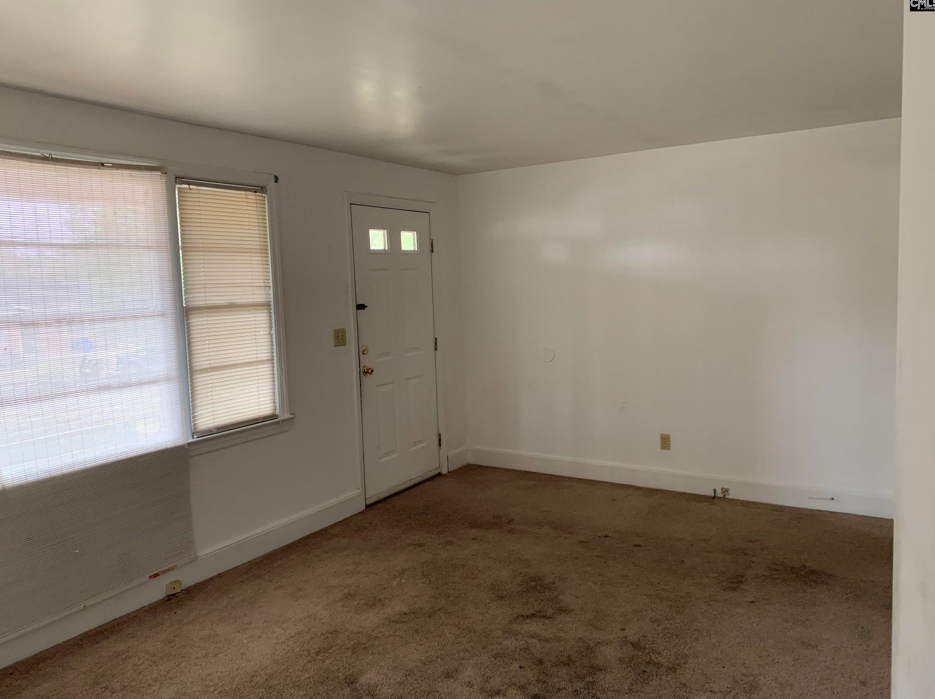 2212 Maylynn Dr, Cayce-West Columbia, SC 29033