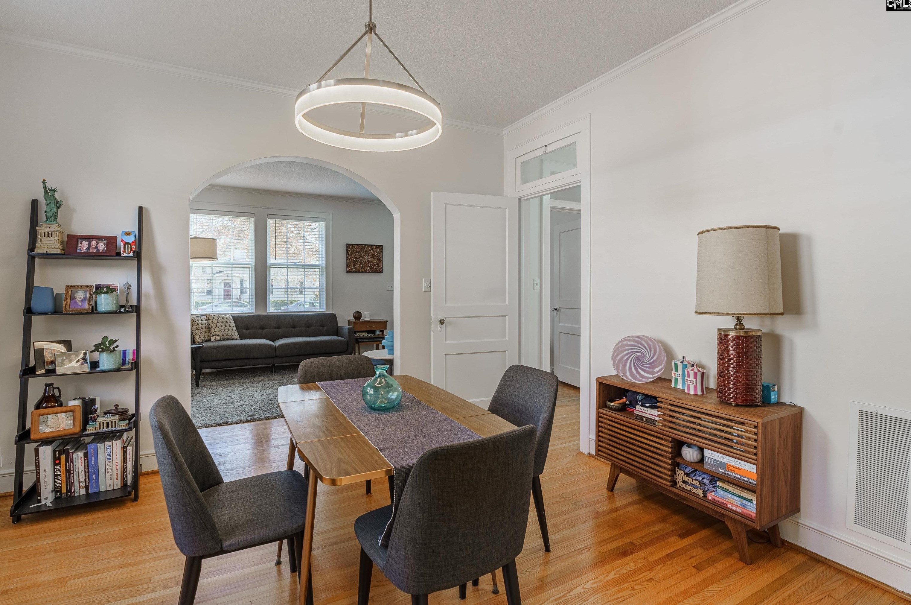 609 Dogwood St, Columbia SC  29205-3906 exterior