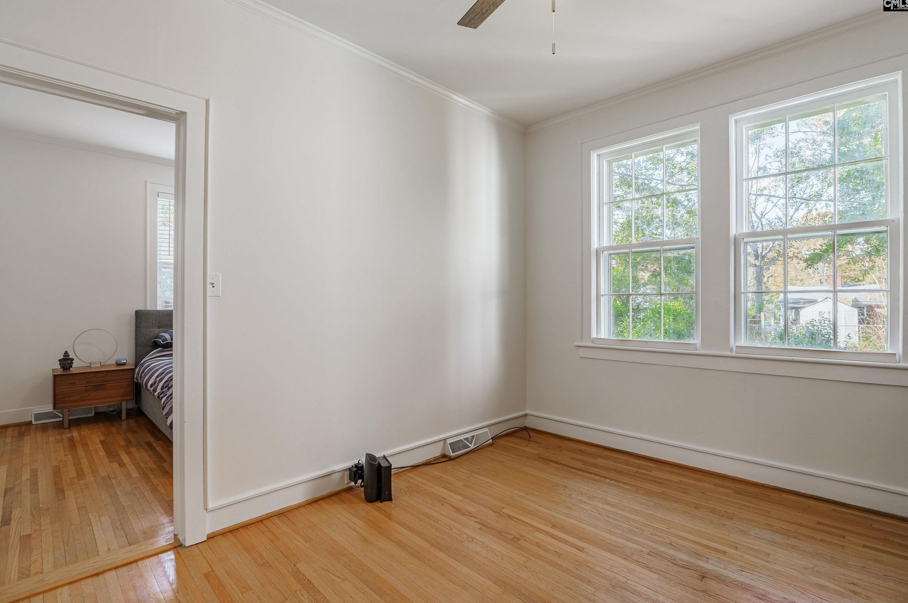 609 Dogwood St, Columbia SC  29205-3906 exterior