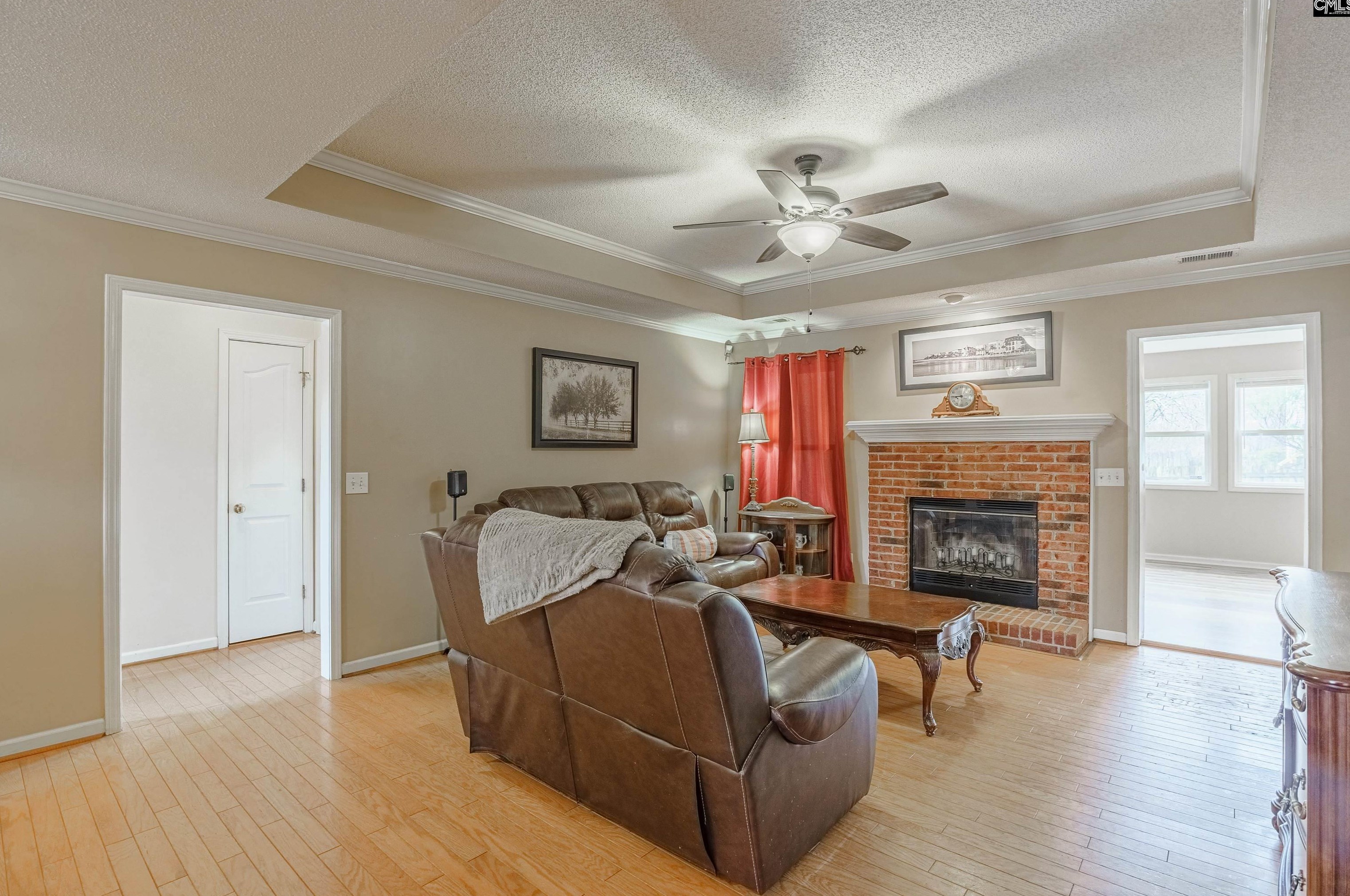 208 Heatherfield Ct, Cayce-West Columbia, SC 29170