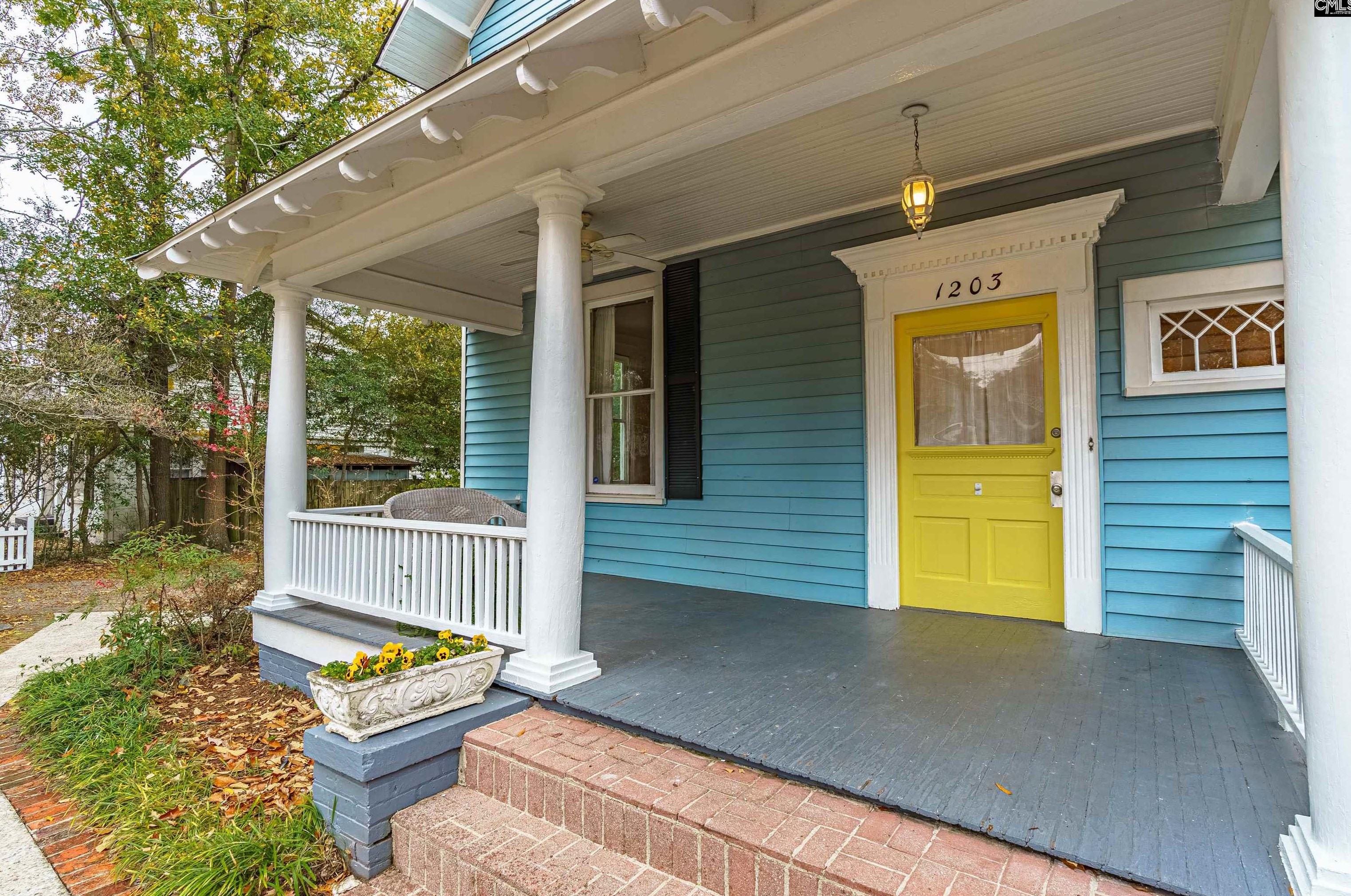 1203 Woodrow St, Columbia, SC 29205-1226