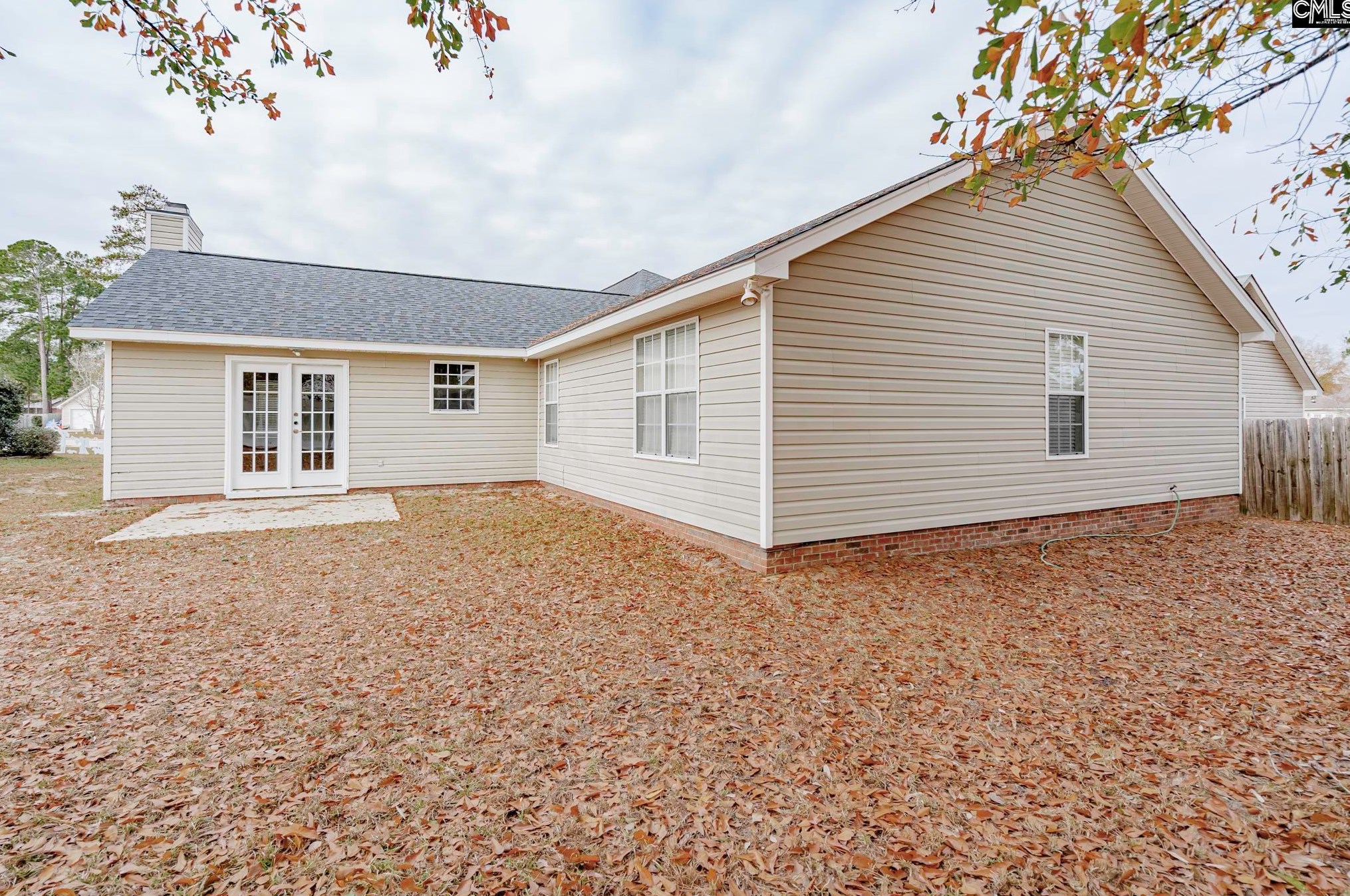 25 Oak Lake Ct, Blythewood, SC 29016
