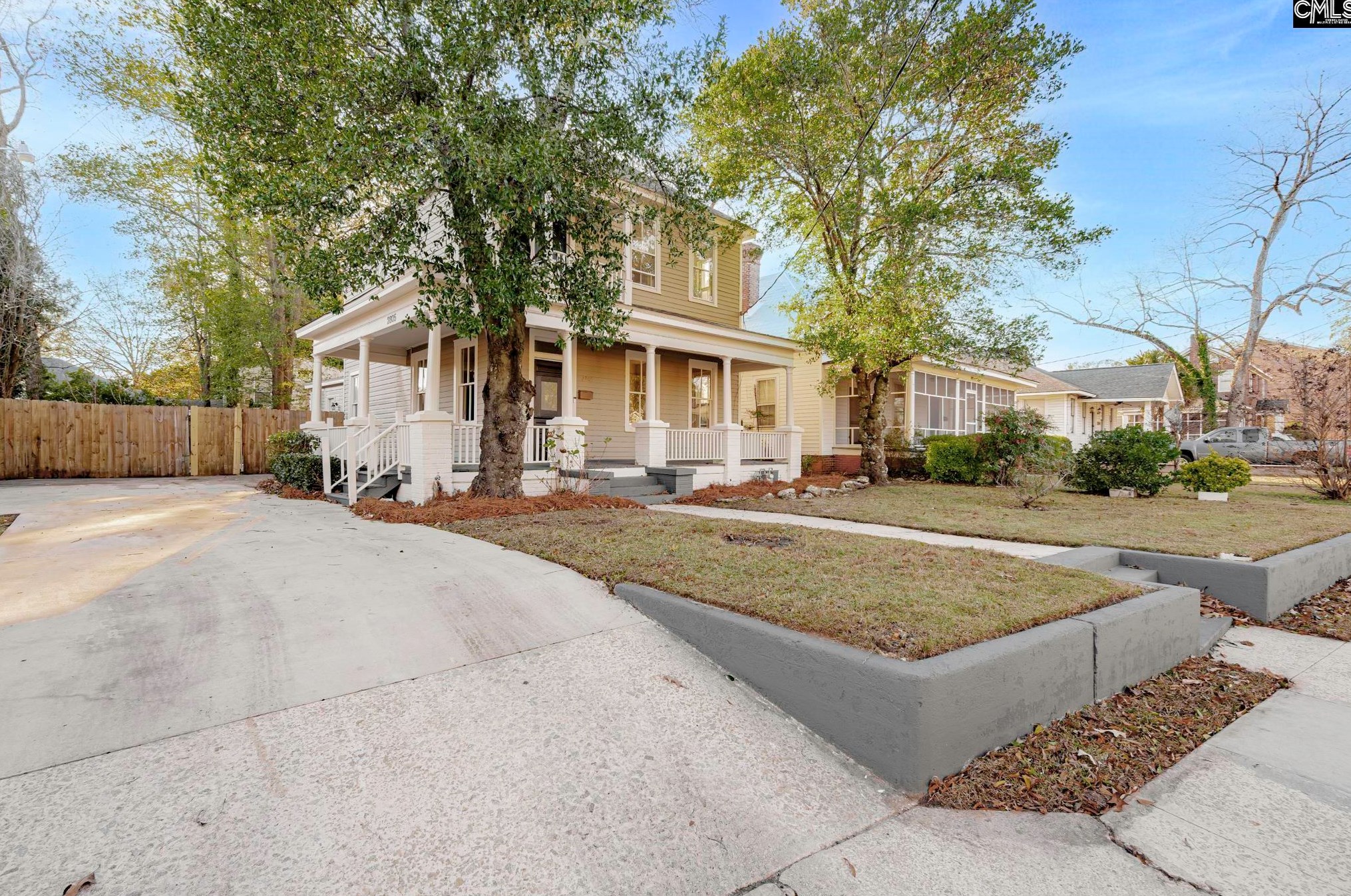 2805 River Dr, Columbia, SC 29201-1605