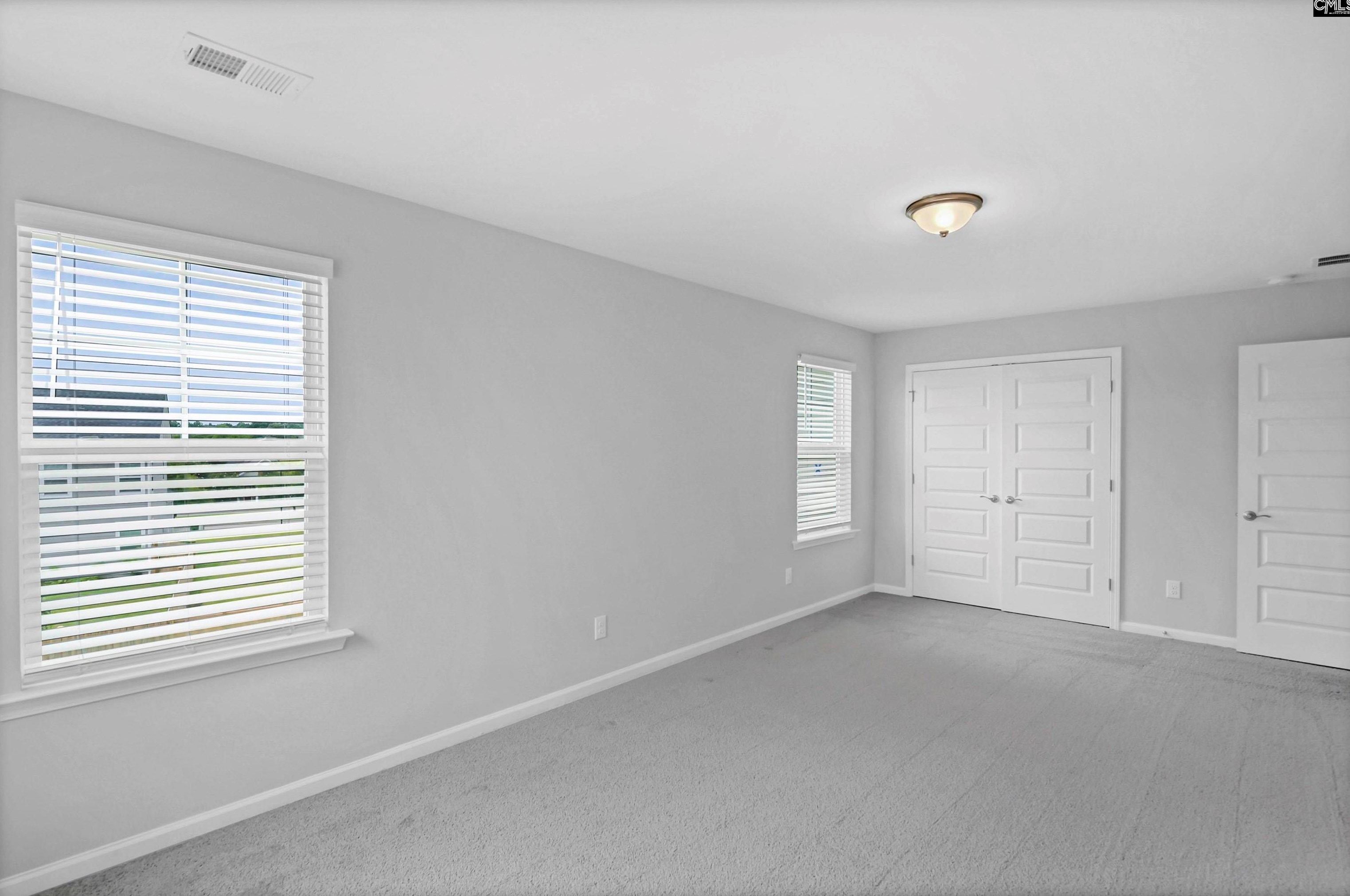 472 Harbour Pointe Dr, Columbia SC  29229-7591 exterior