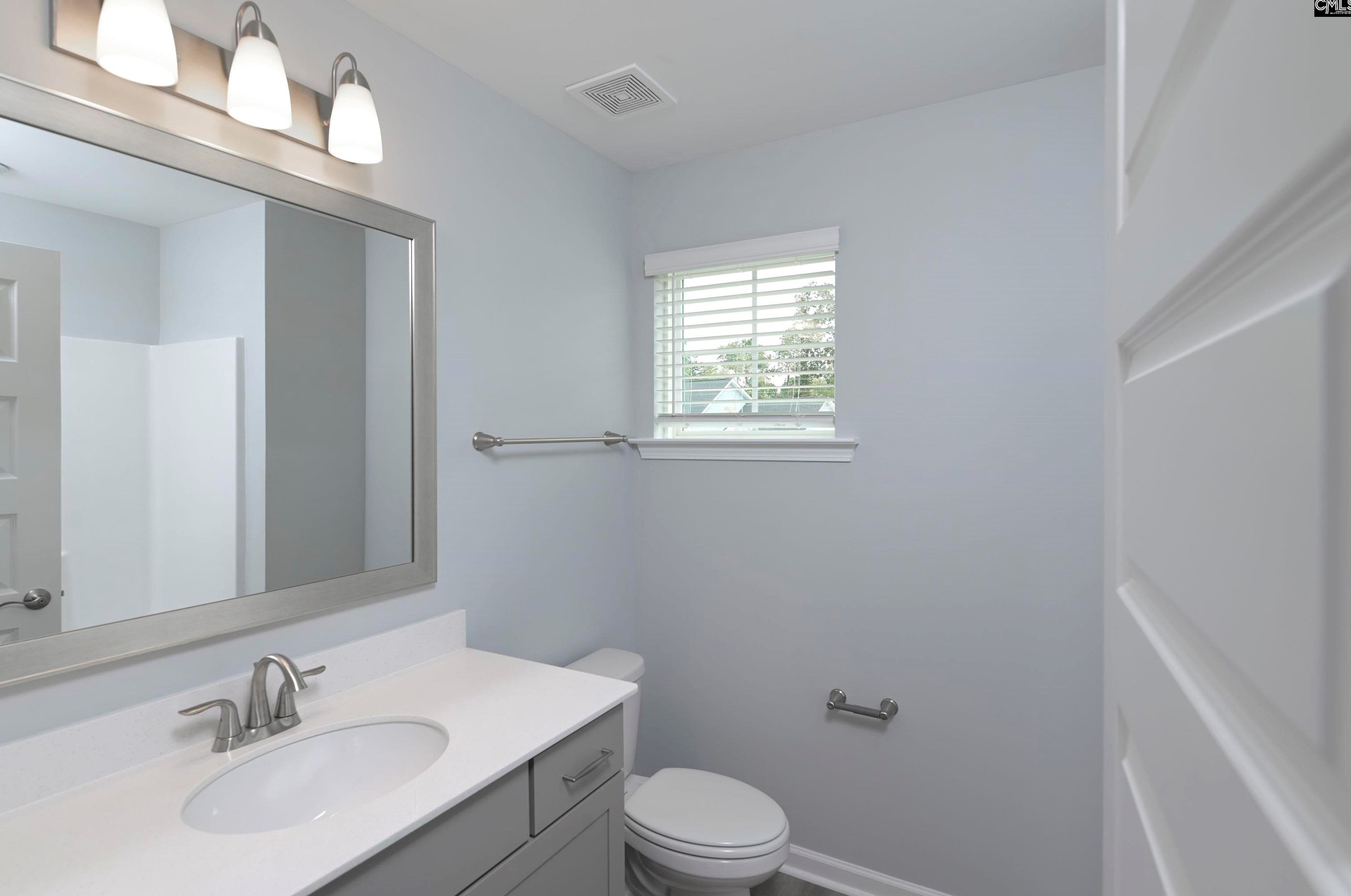 472 Harbour Pointe Dr, Columbia SC  29229-7591 exterior