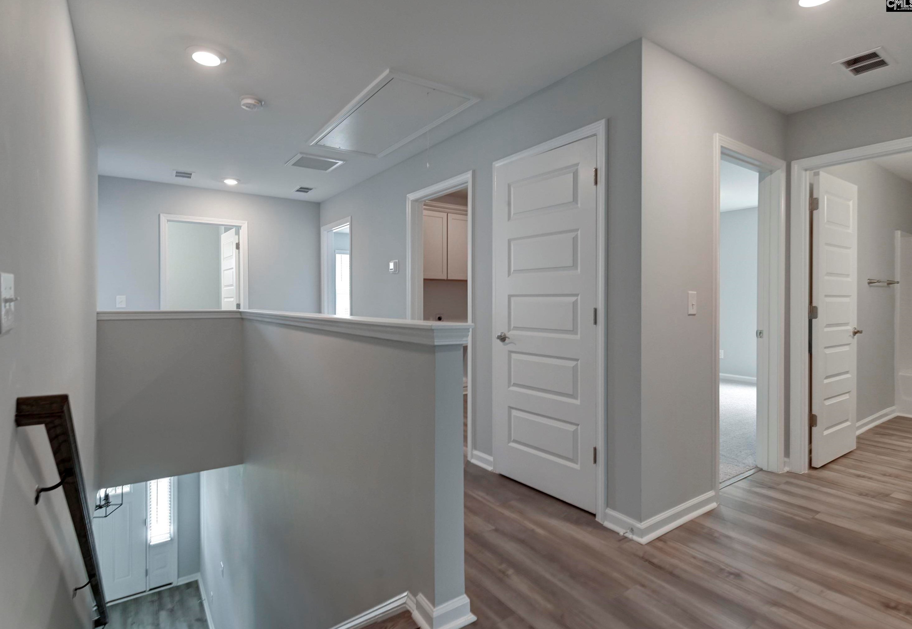 472 Harbour Pointe Dr, Columbia SC  29229-7591 exterior