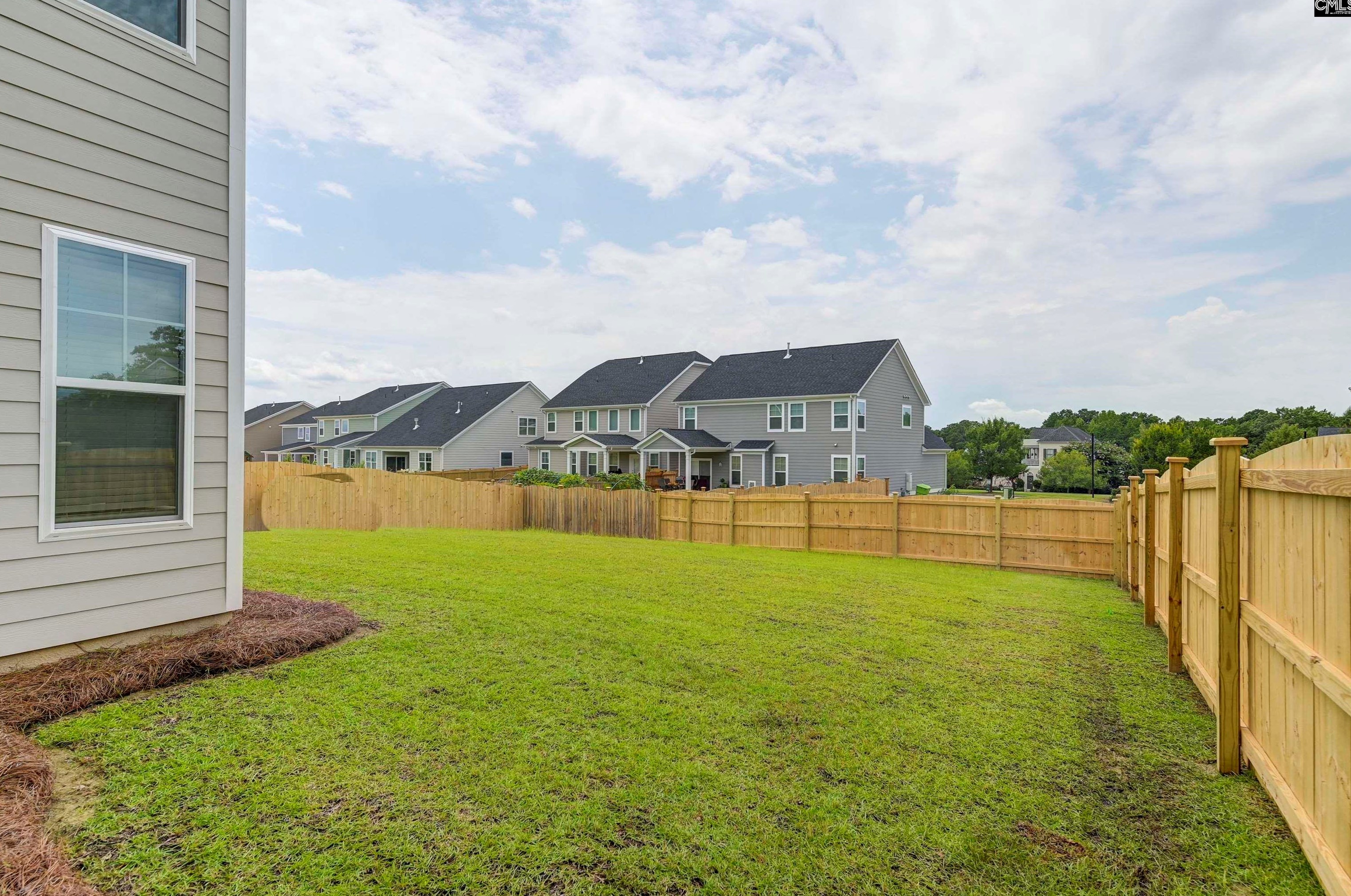 472 Harbour Pointe Dr, Columbia SC  29229-7591 exterior