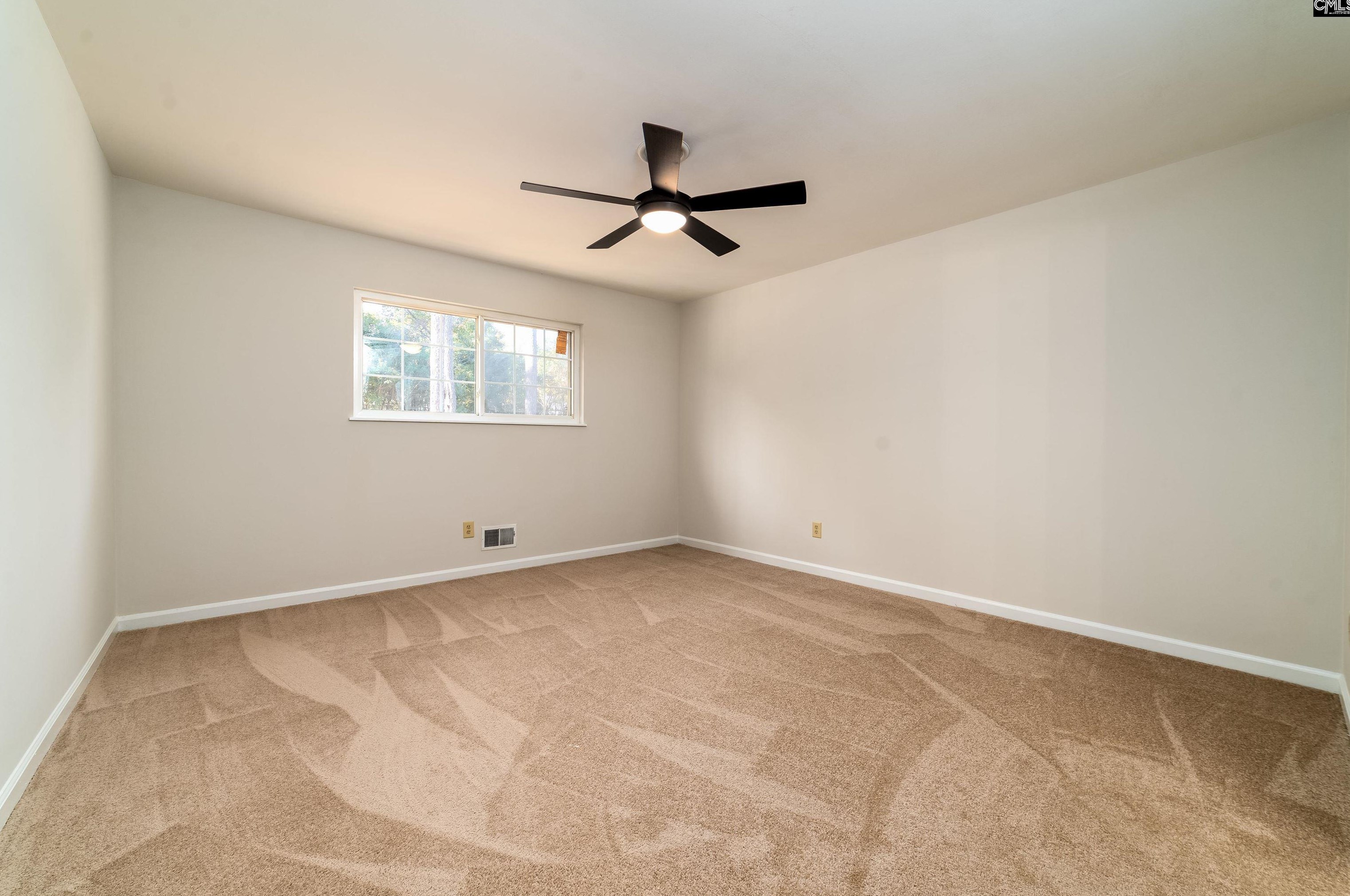 106 Arundel Ct, Lexington, SC 29073